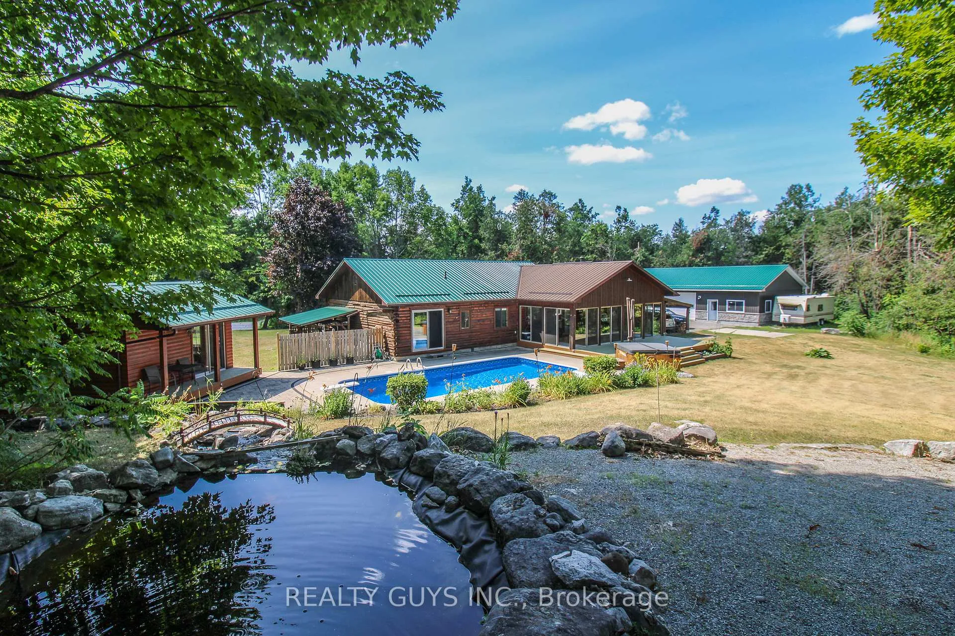 Front of 891 County Road