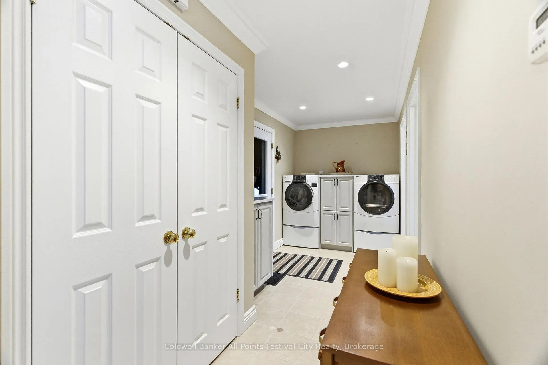 Photo 22 of 16 Balvina Drive W, Goderich, Goderich (Town) — HOMEH
