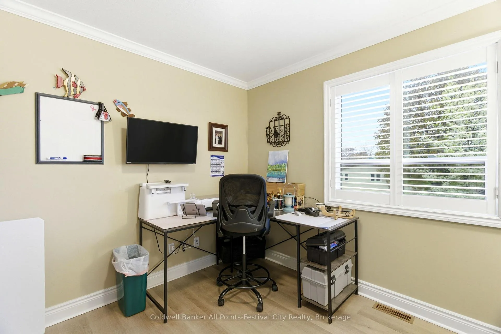 Photo 24 of 16 Balvina Drive W, Goderich, Goderich (Town) — HOMEH