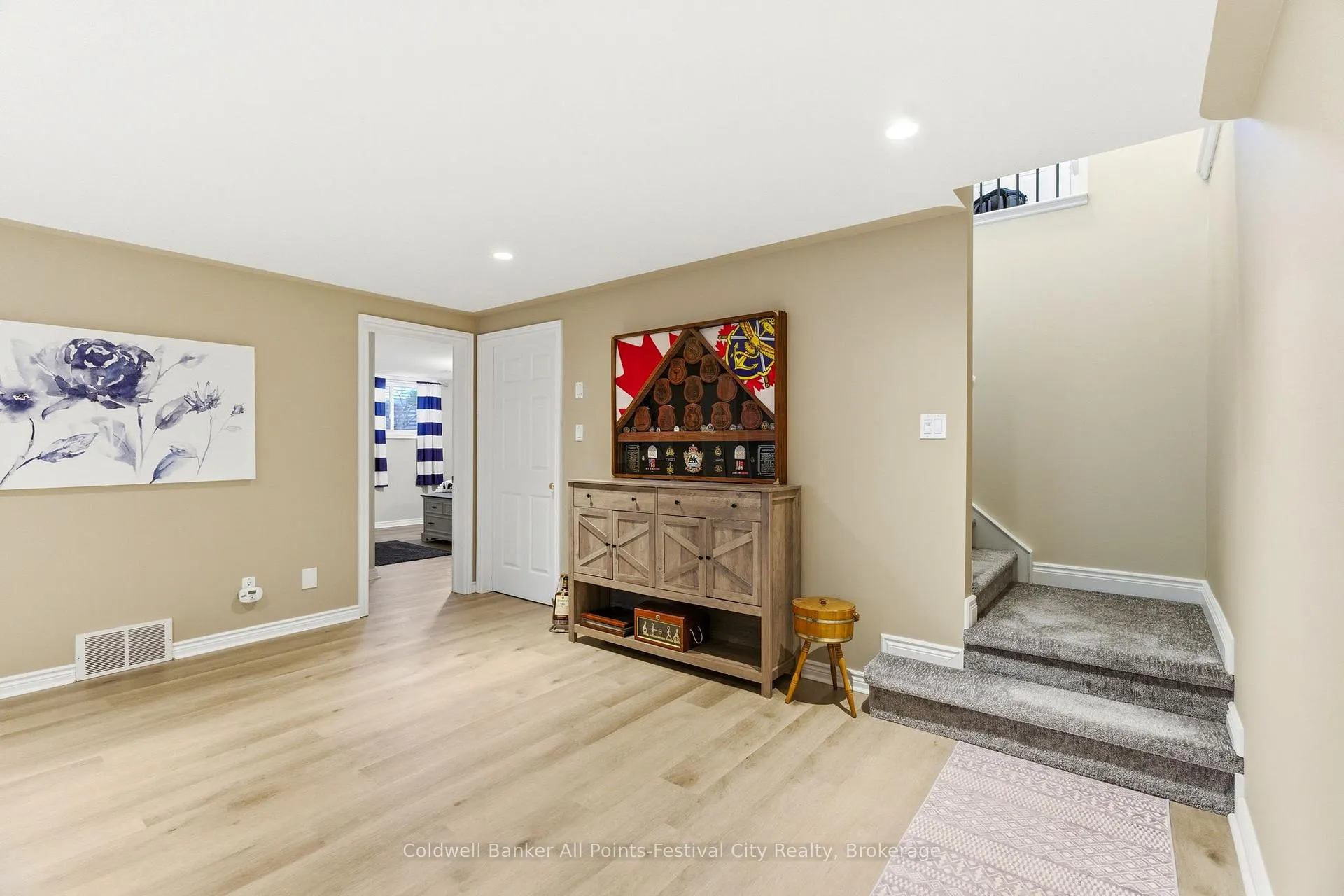 Photo 25 of 16 Balvina Drive W, Goderich, Goderich (Town) — HOMEH