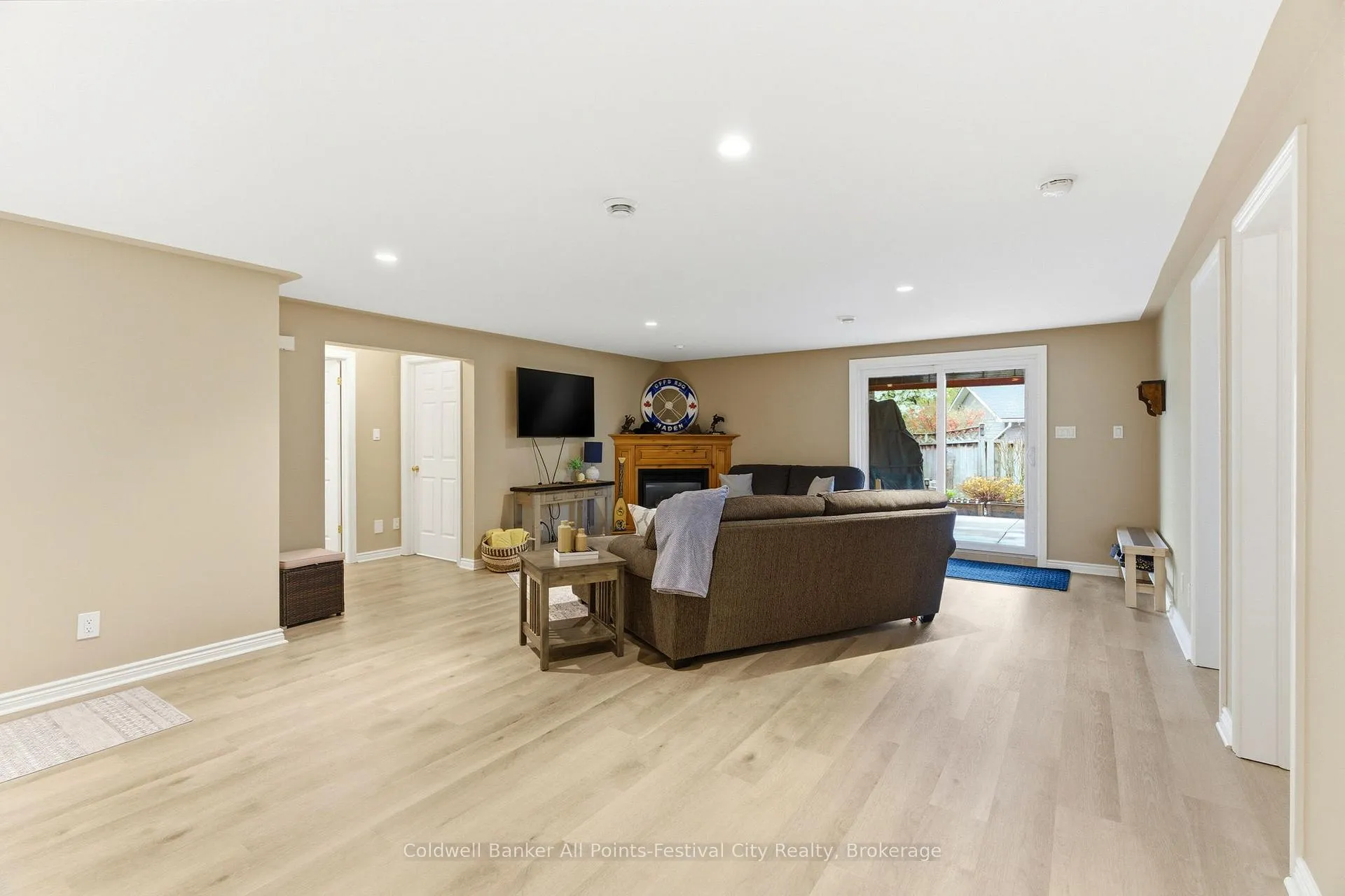 Photo 28 of 16 Balvina Drive W, Goderich, Goderich (Town) — HOMEH