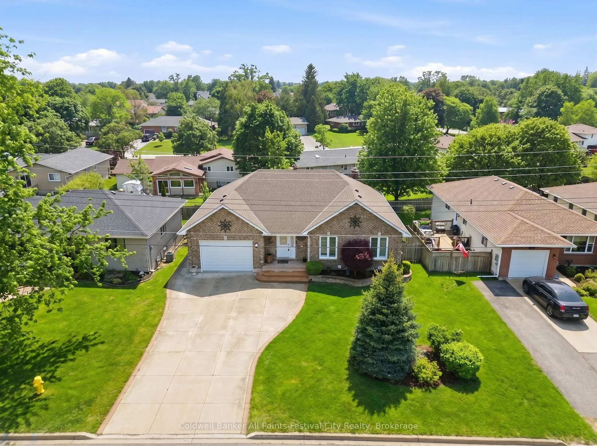 Photo 44 of 16 Balvina Drive W, Goderich, Goderich (Town) — HOMEH