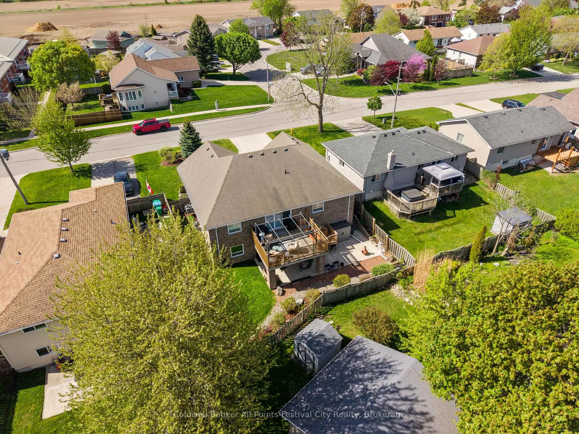 Photo 49 of 16 Balvina Drive W, Goderich, Goderich (Town) — HOMEH