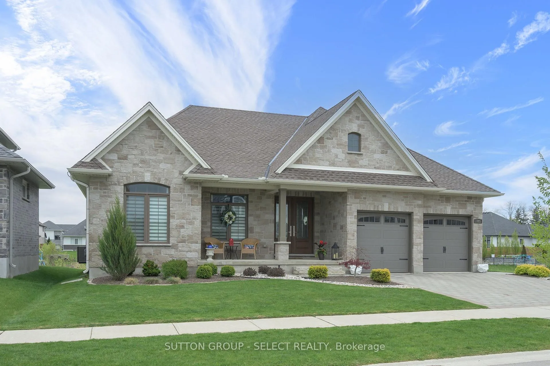 Photo 3 of 723 Pondhaven Road, Strathroy-Caradoc, Mount Brydges — HOMEH