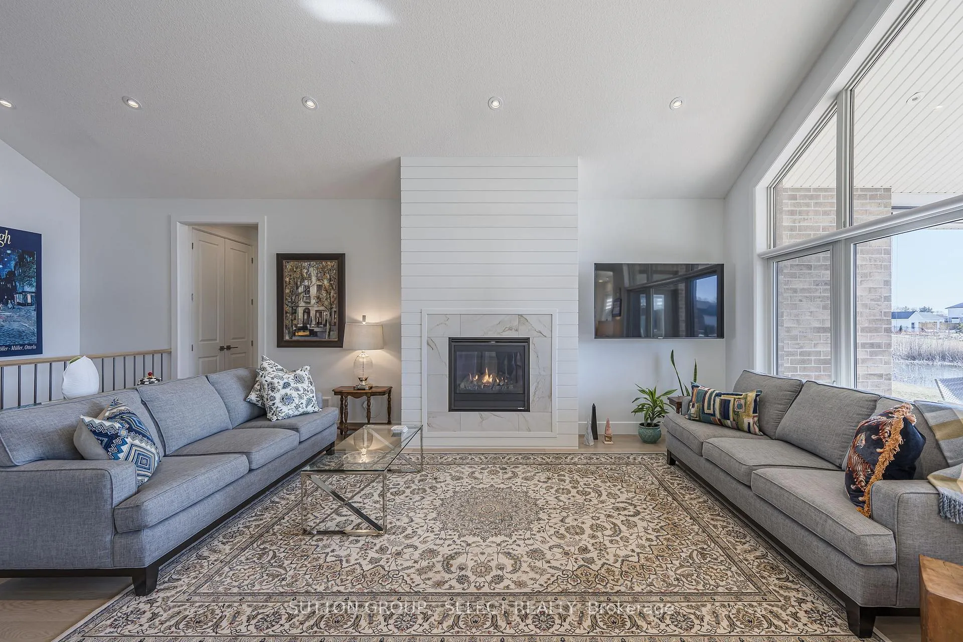 Photo 9 of 723 Pondhaven Road, Strathroy-Caradoc, Mount Brydges — HOMEH