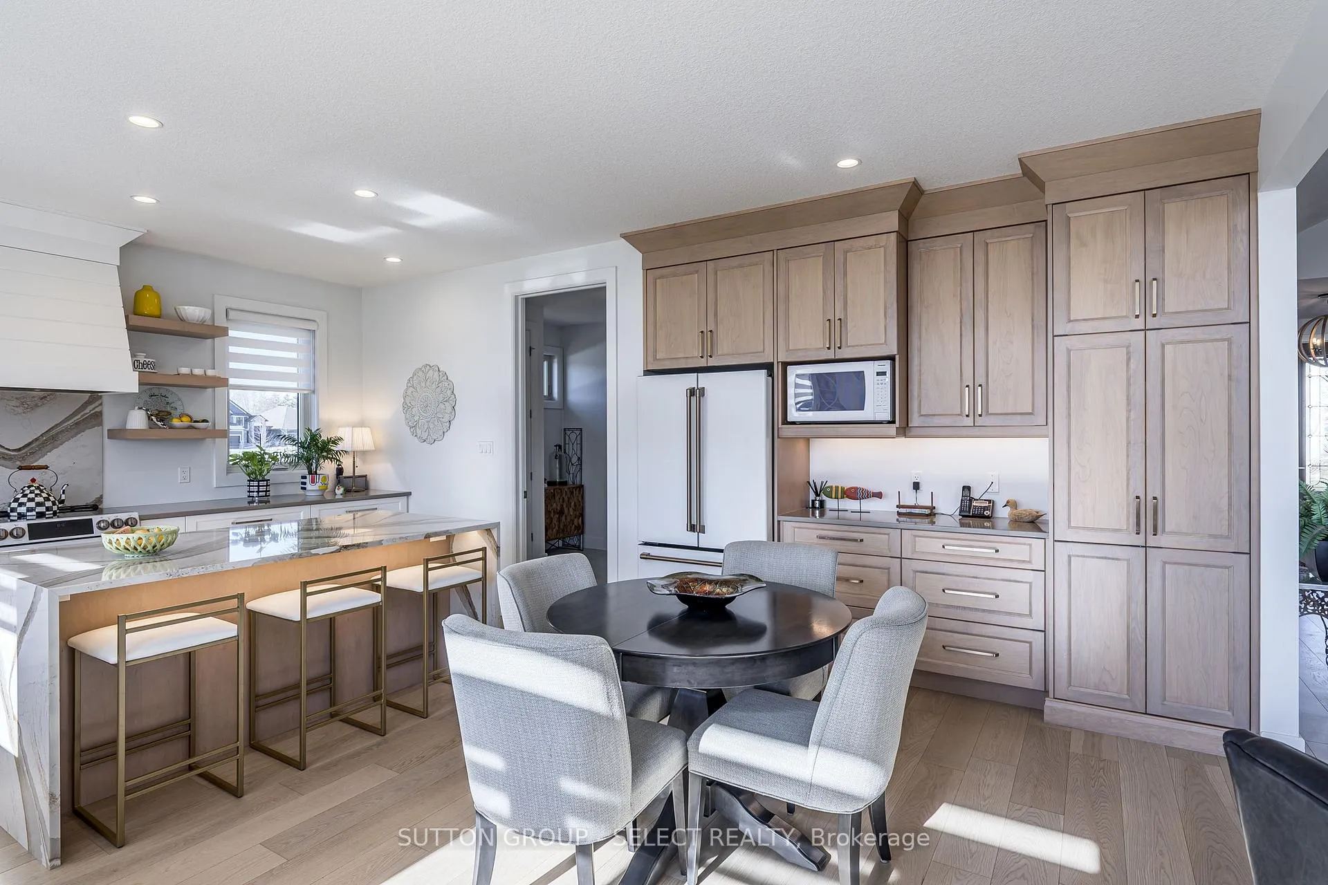 Photo 22 of 723 Pondhaven Road, Strathroy-Caradoc, Mount Brydges — HOMEH