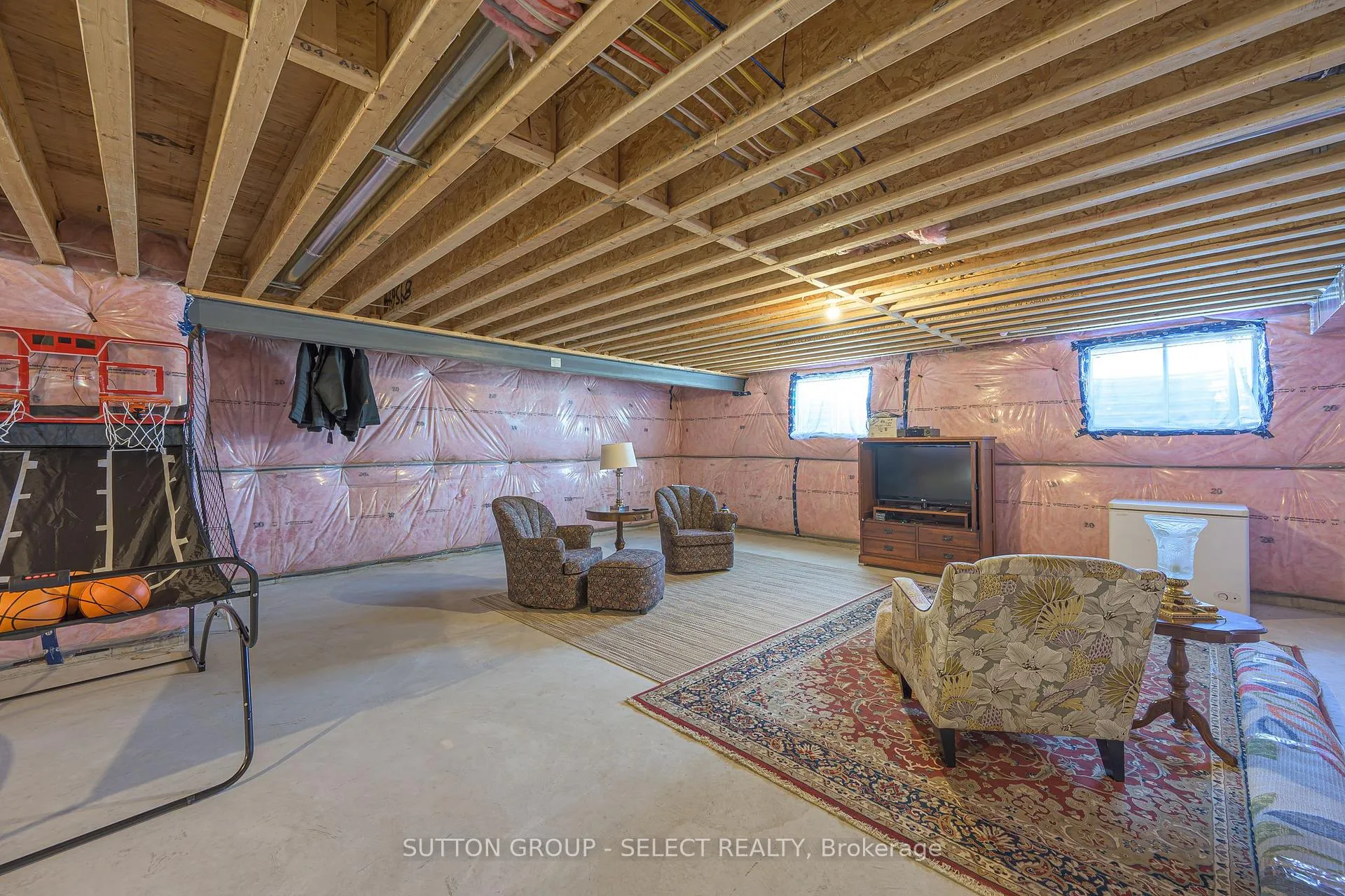 Photo 34 of 723 Pondhaven Road, Strathroy-Caradoc, Mount Brydges — HOMEH