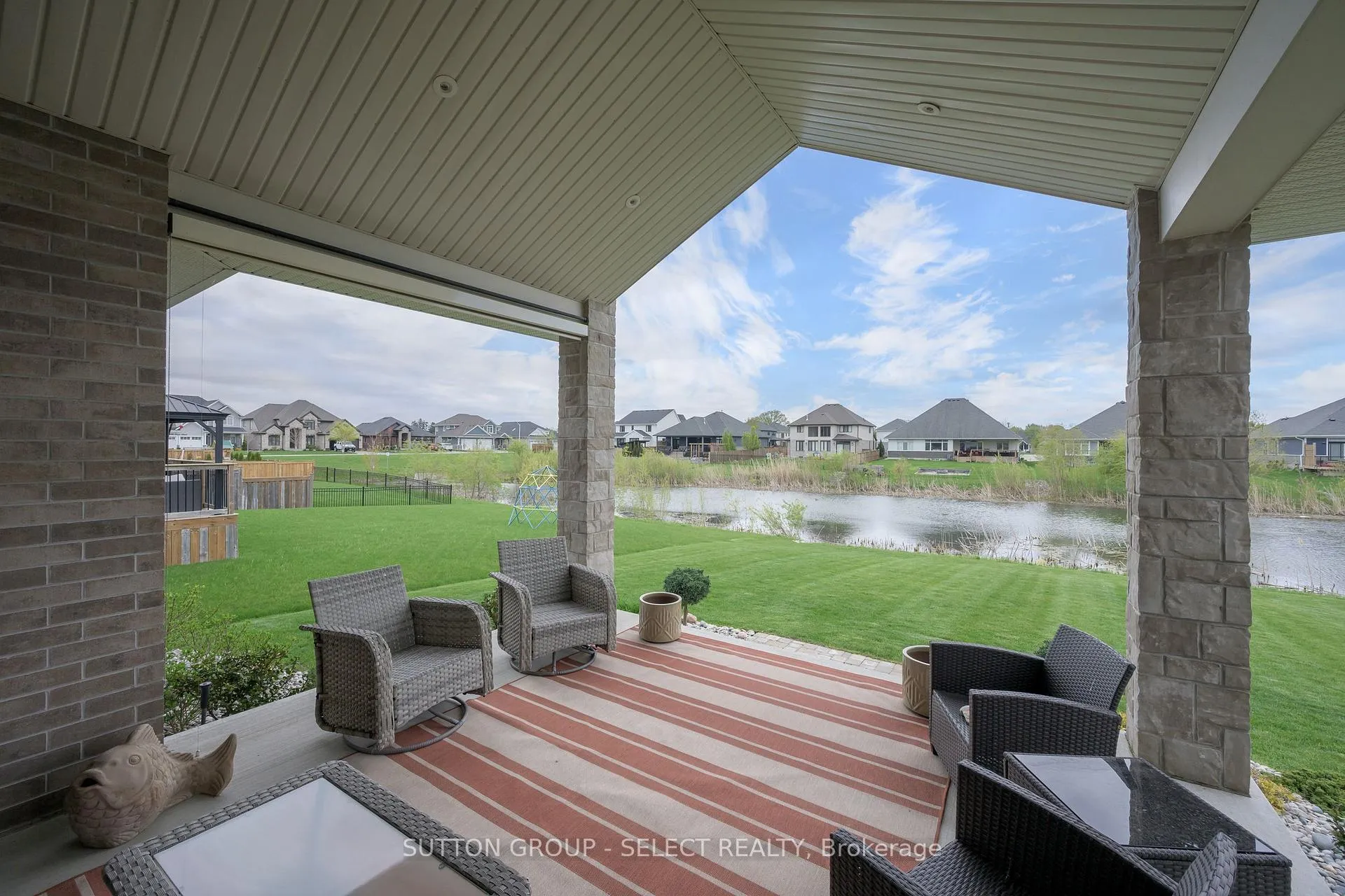 Photo 40 of 723 Pondhaven Road, Strathroy-Caradoc, Mount Brydges — HOMEH