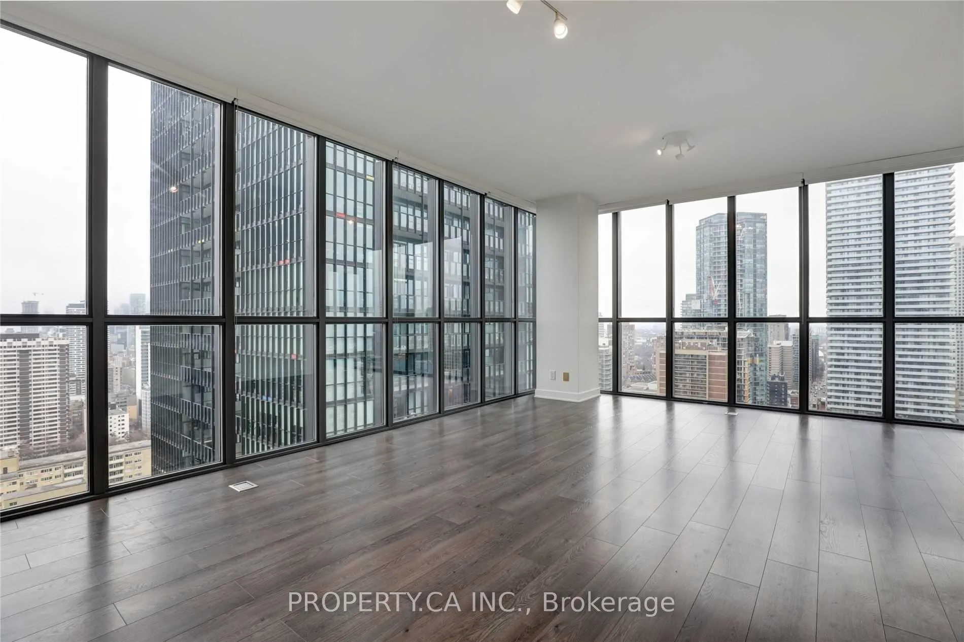 Photo 5 of Unit 2903, 110 Charles Street E, Toronto, Church-Yonge Corridor — HOMEH