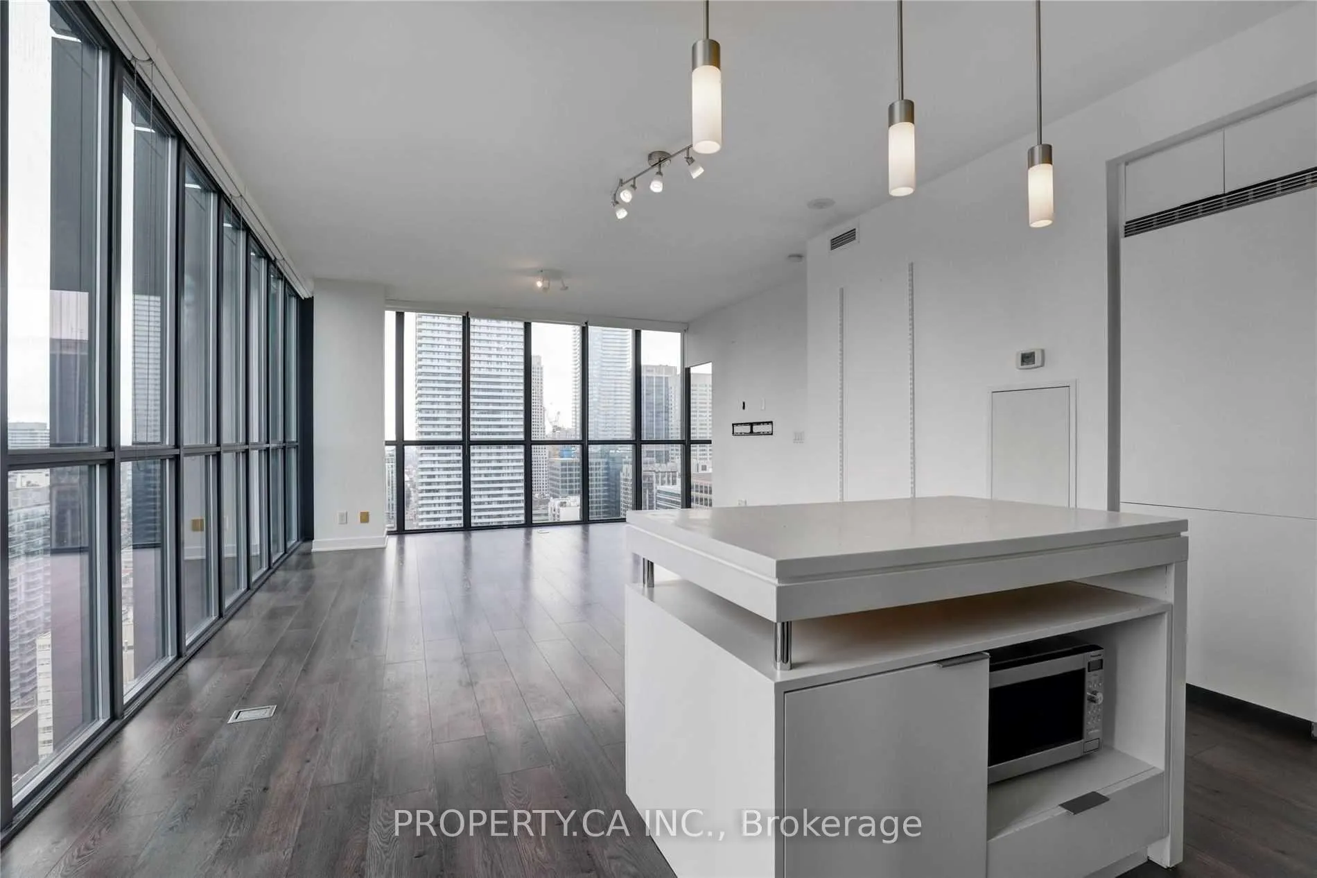Photo 6 of Unit 2903, 110 Charles Street E, Toronto, Church-Yonge Corridor — HOMEH