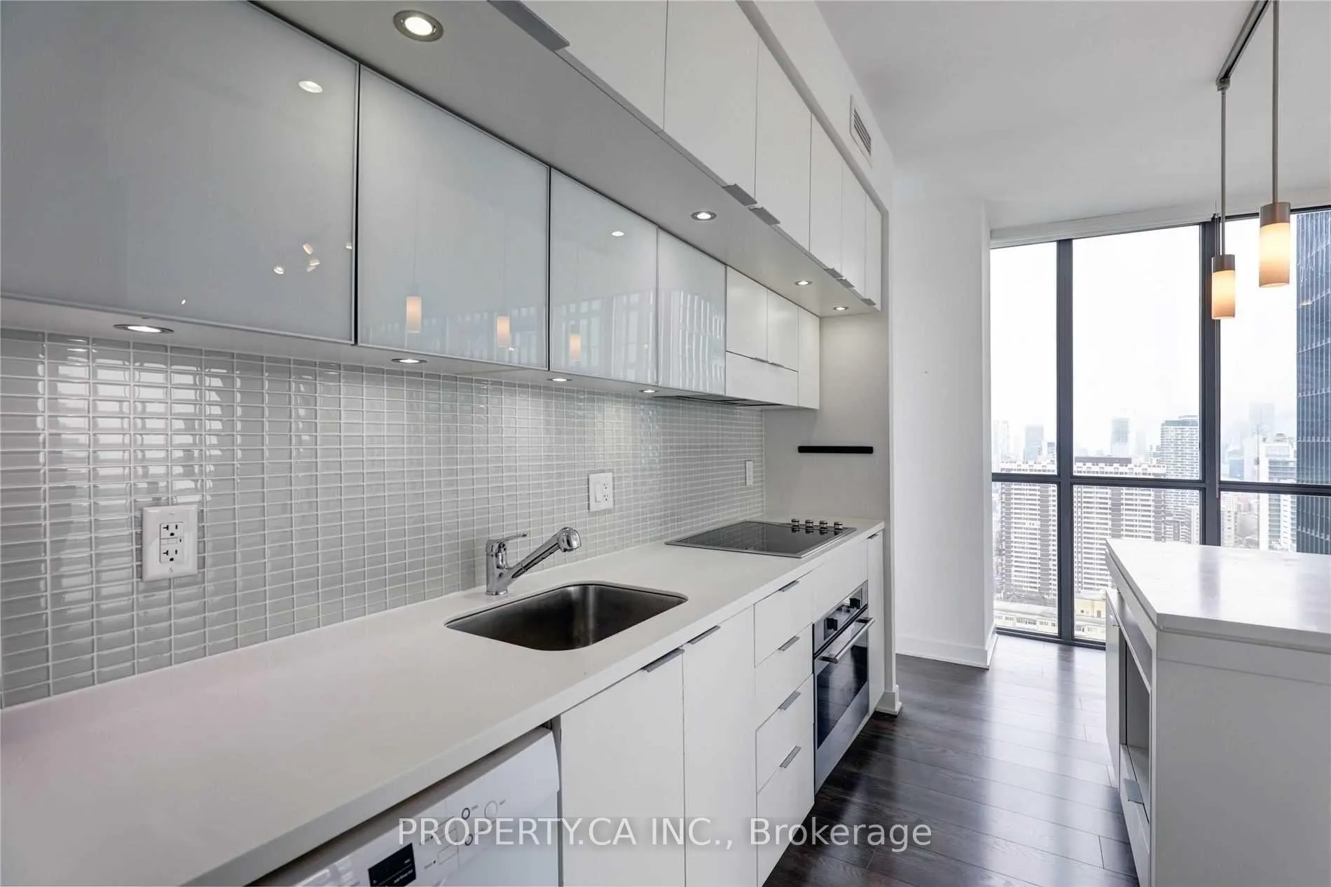 Photo 12 of Unit 2903, 110 Charles Street E, Toronto, Church-Yonge Corridor — HOMEH