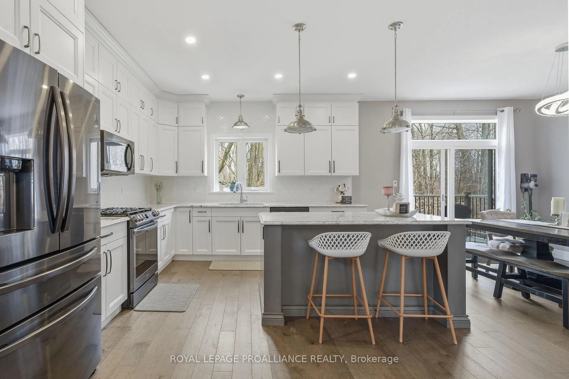 Photo 10 of 57 Appledene Drive, Quinte West, Murray Ward — HOMEH
