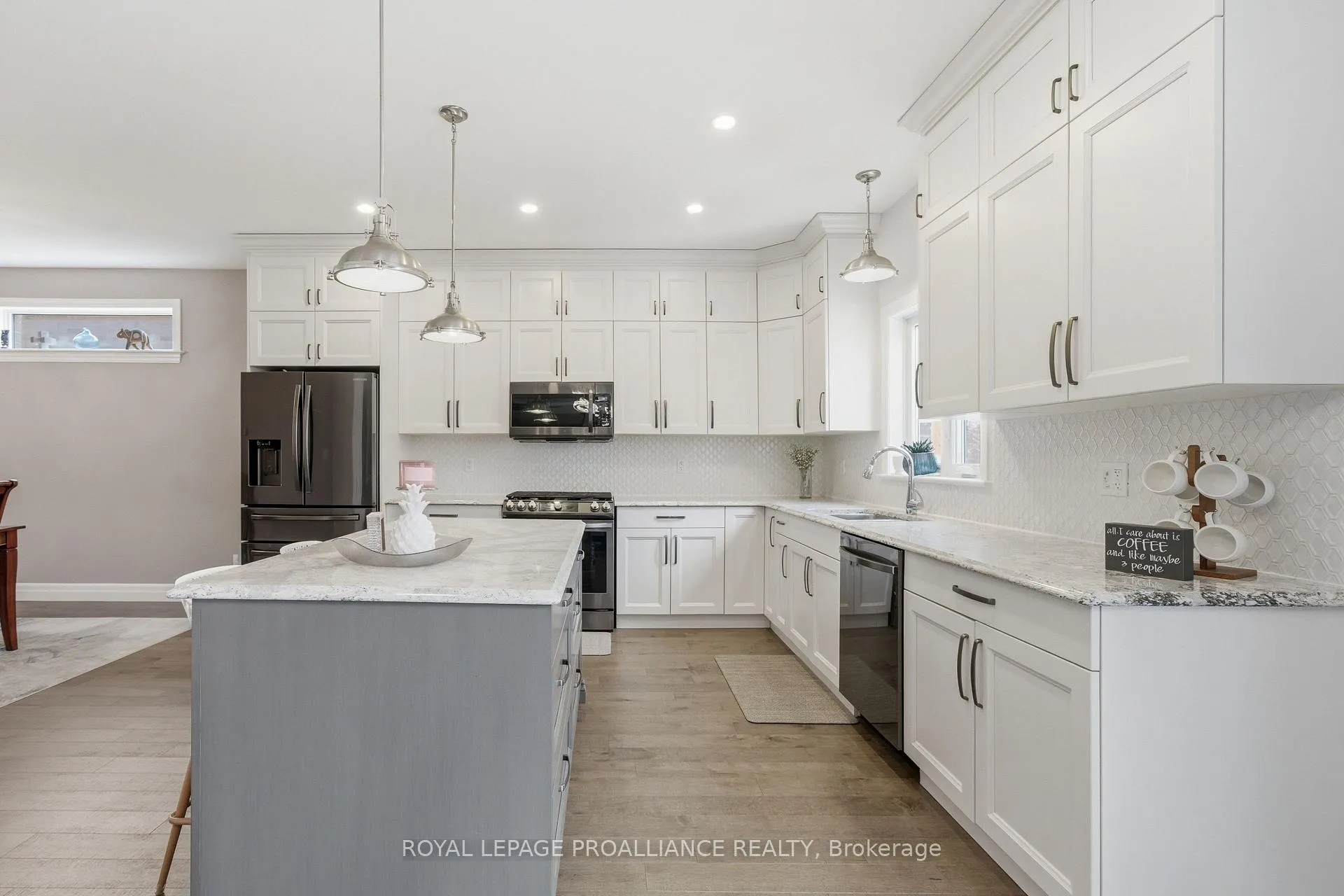 Photo 11 of 57 Appledene Drive, Quinte West, Murray Ward — HOMEH