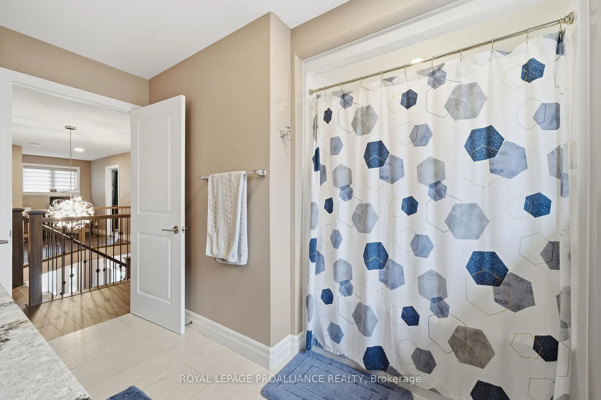 Photo 26 of 57 Appledene Drive, Quinte West, Murray Ward — HOMEH