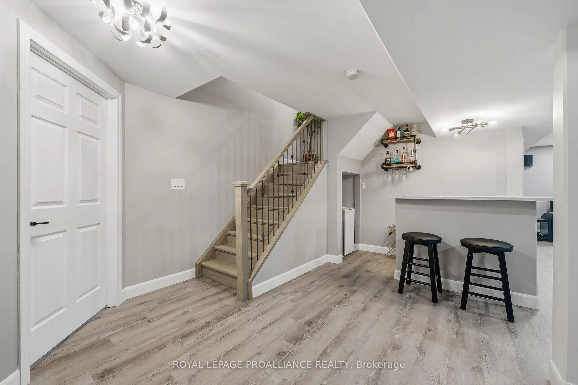 Photo 33 of 57 Appledene Drive, Quinte West, Murray Ward — HOMEH