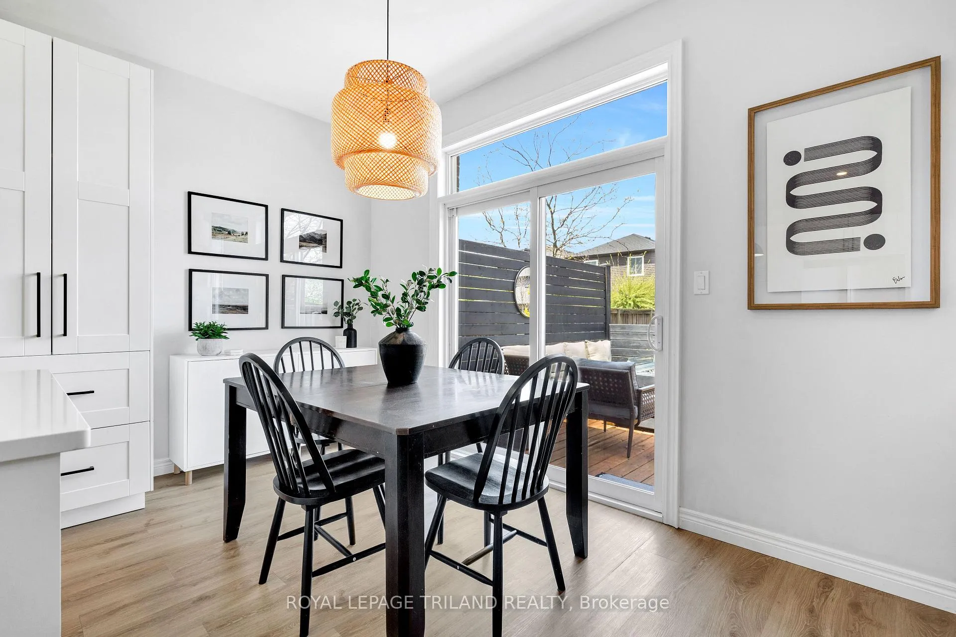 Photo 14 of 731 Springwood Crescent, London, North E — HOMEH