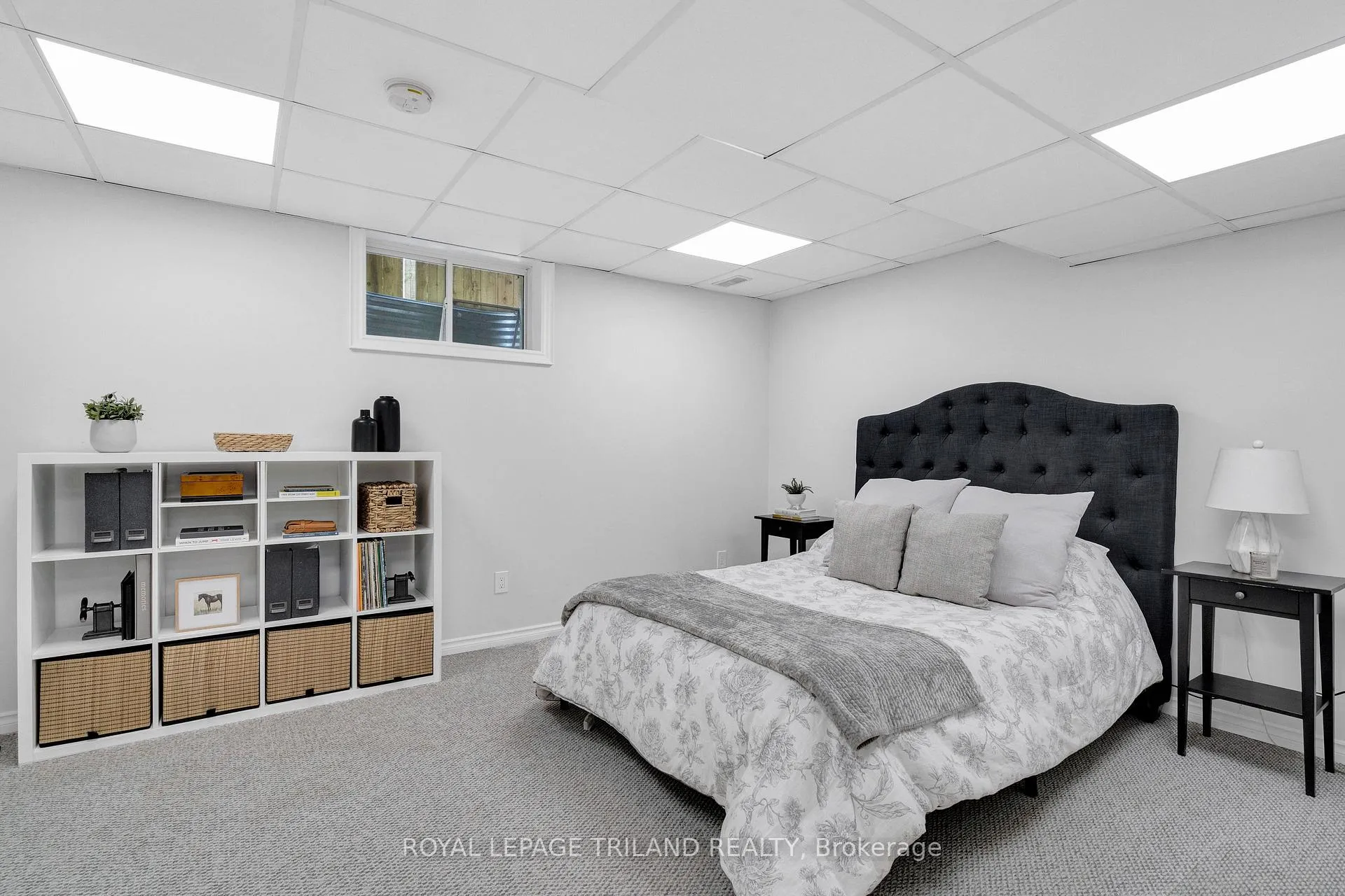 Photo 36 of 731 Springwood Crescent, London, North E — HOMEH