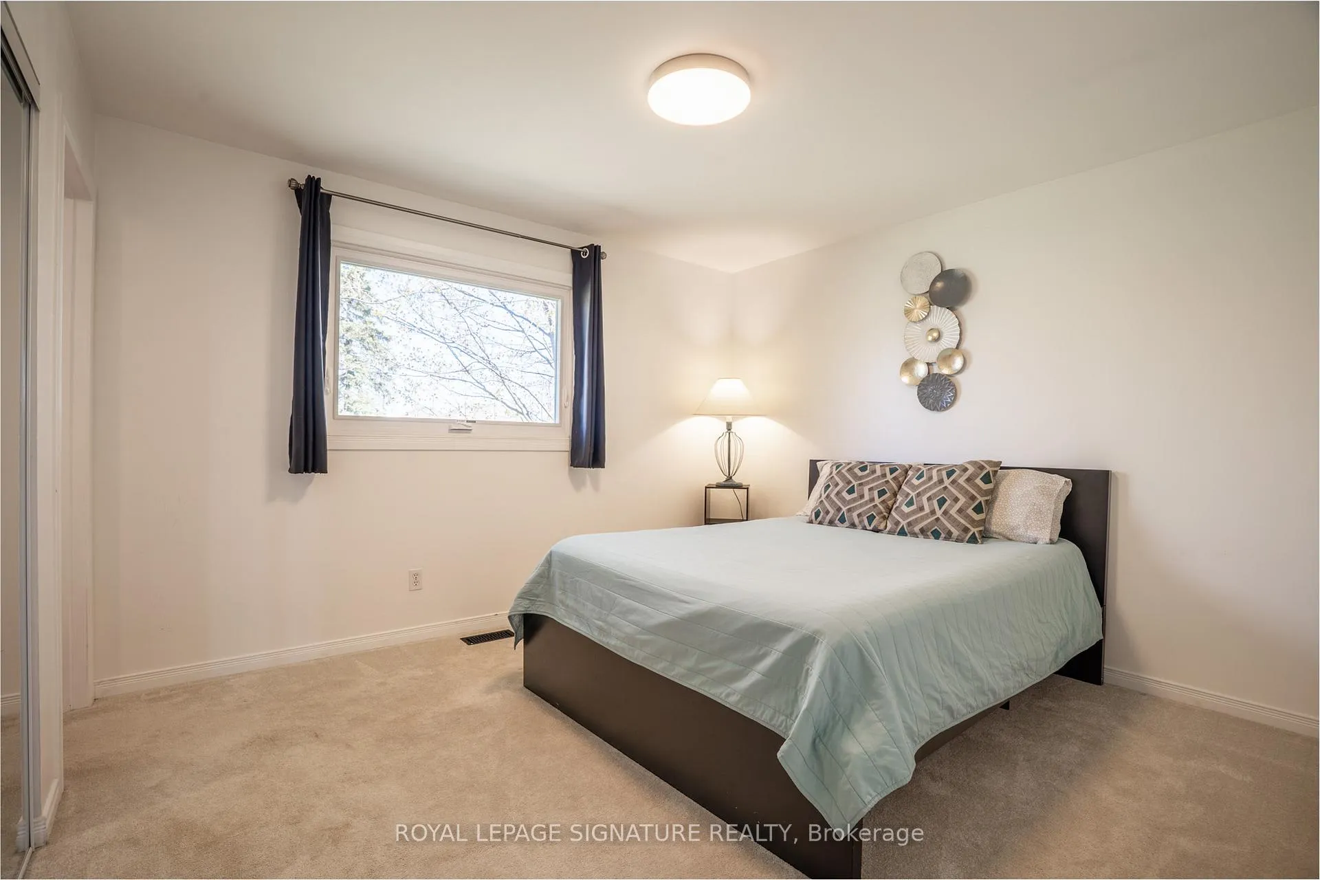 Photo 14 of 34 Champlain Crescent, Oro-Medonte, Warminster — HOMEH