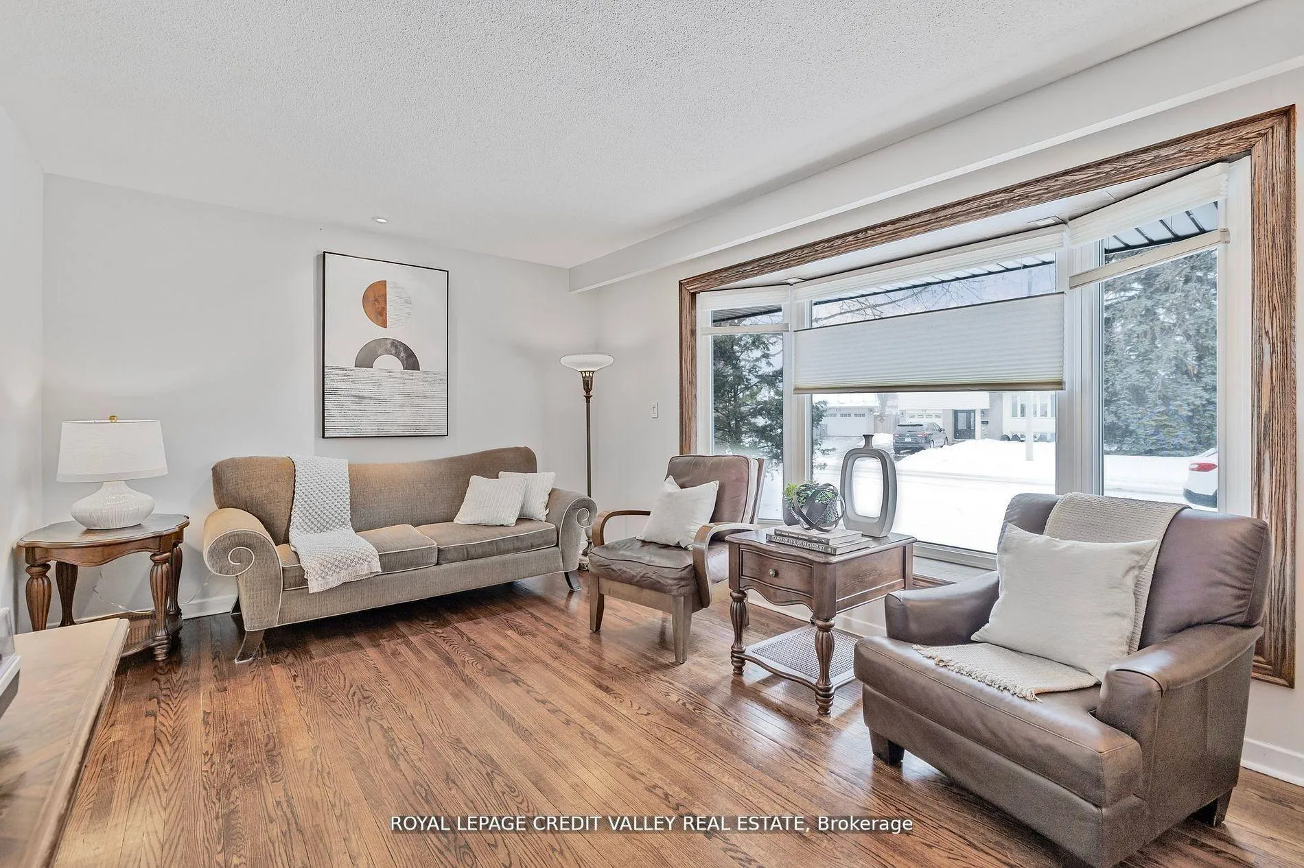 Photo 10 of 36 Lockton Crescent, Brampton, Brampton East — HOMEH