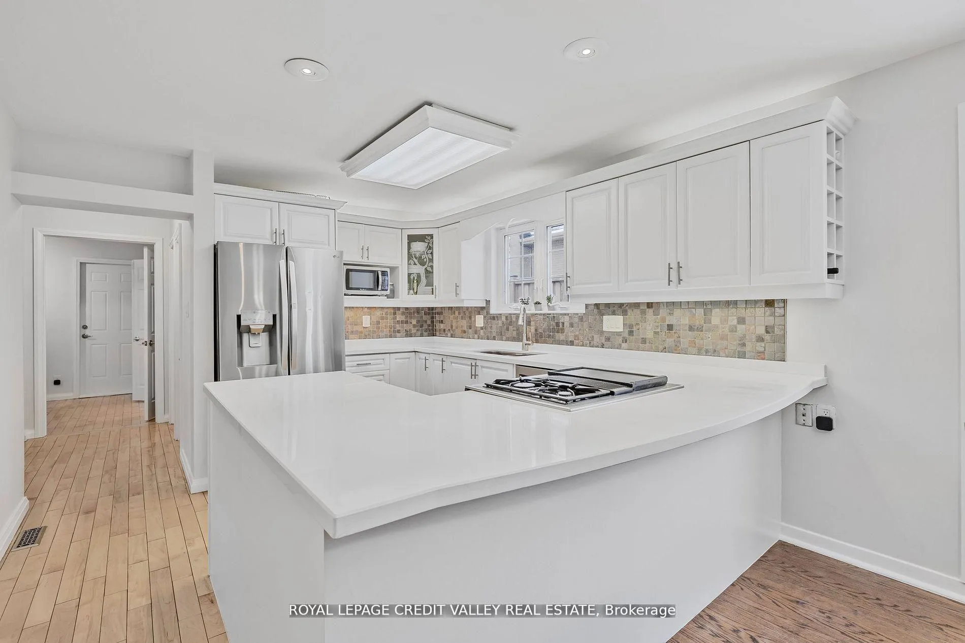 Photo 16 of 36 Lockton Crescent, Brampton, Brampton East — HOMEH