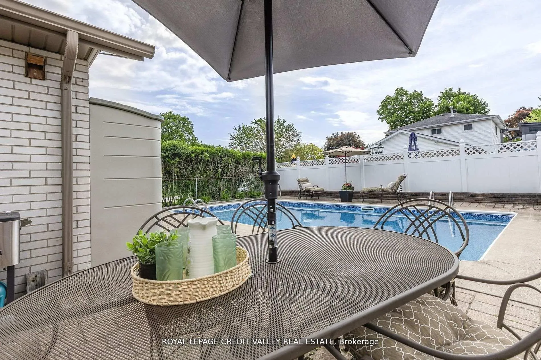 Photo 39 of 36 Lockton Crescent, Brampton, Brampton East — HOMEH