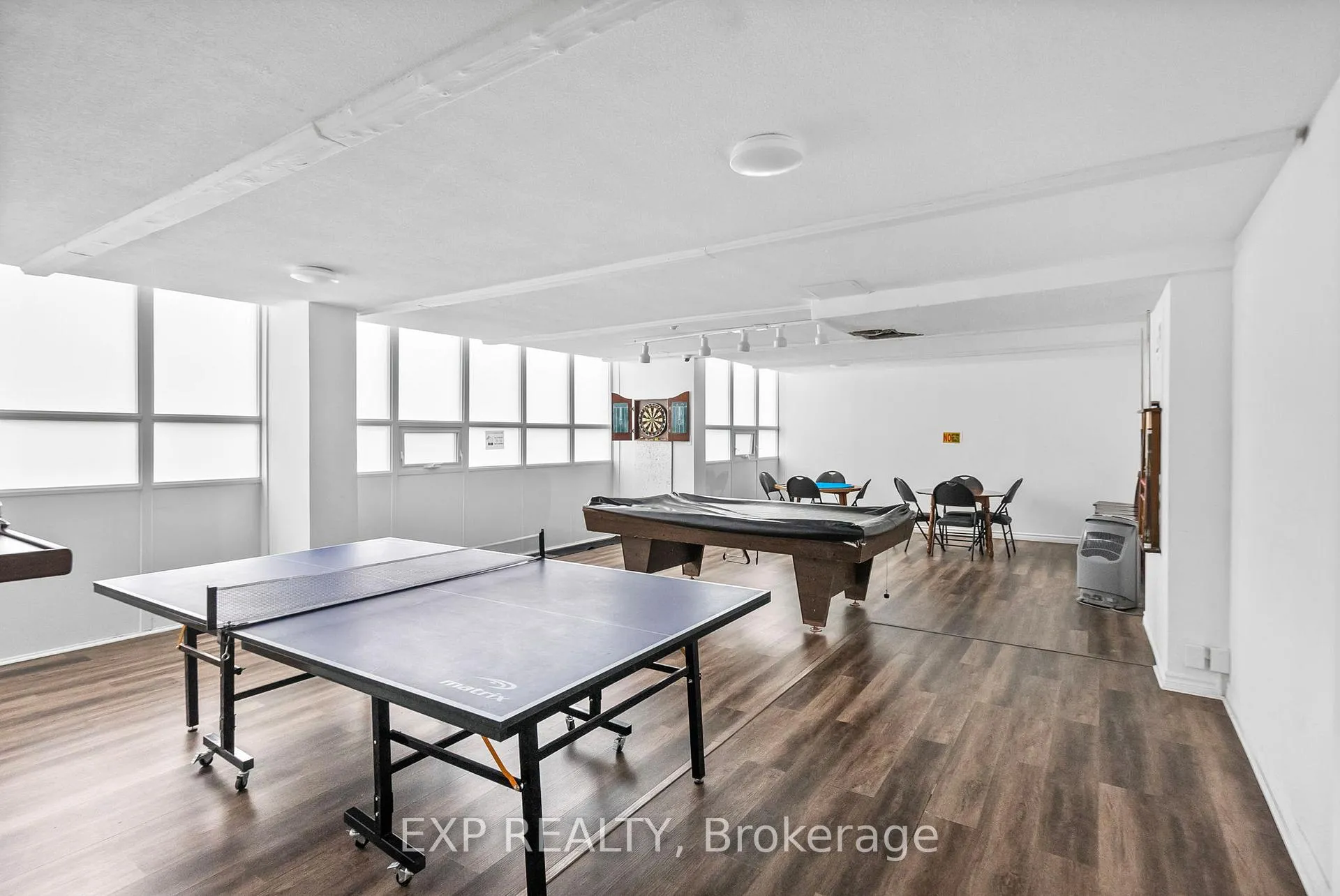 Photo 28 of Unit 905, 2323 Confederation Parkway, Mississauga, Cooksville — HOMEH