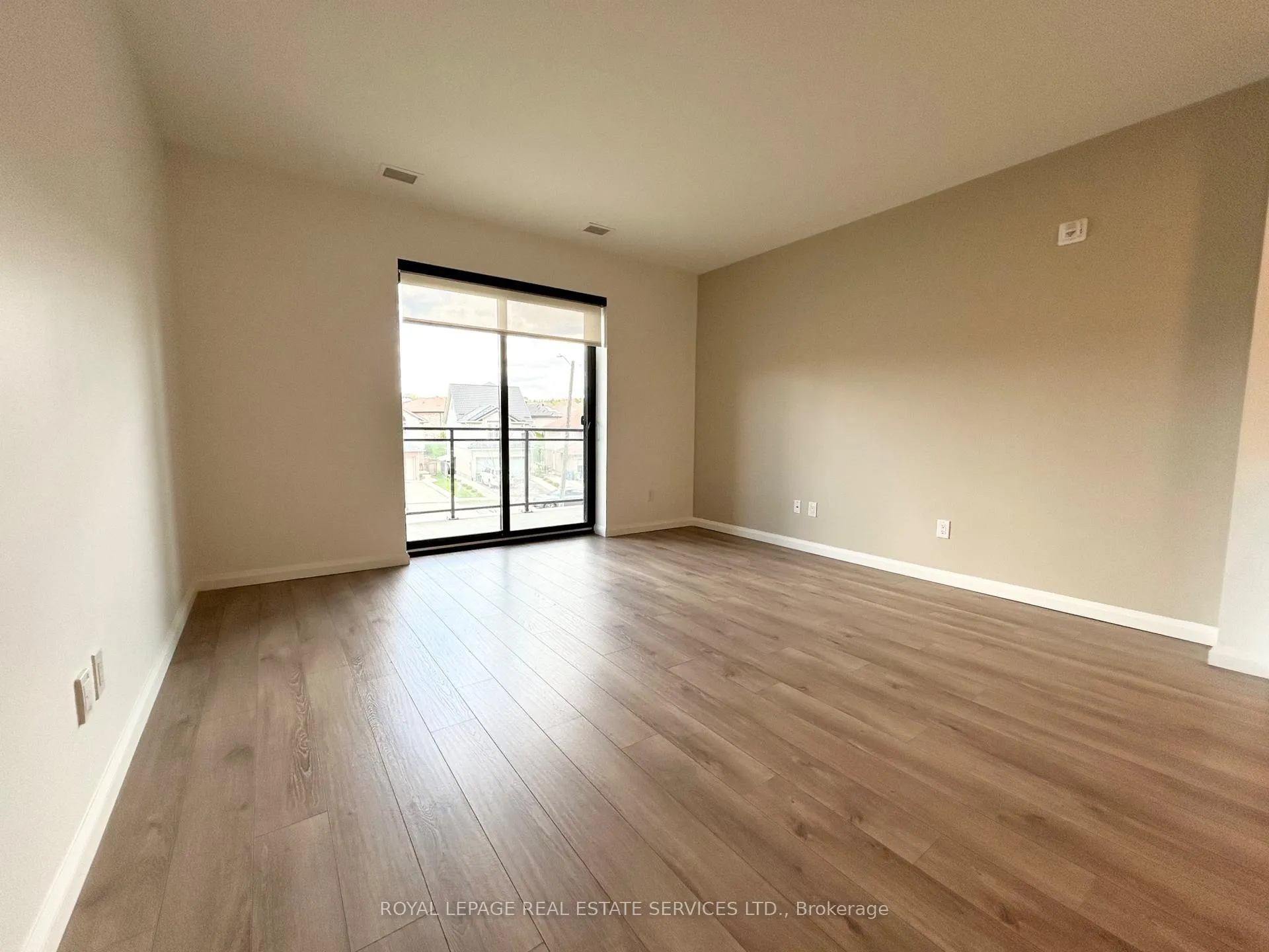 Photo 8 of Unit 204, 144 Watson Road N, Guelph, Grange Road — HOMEH