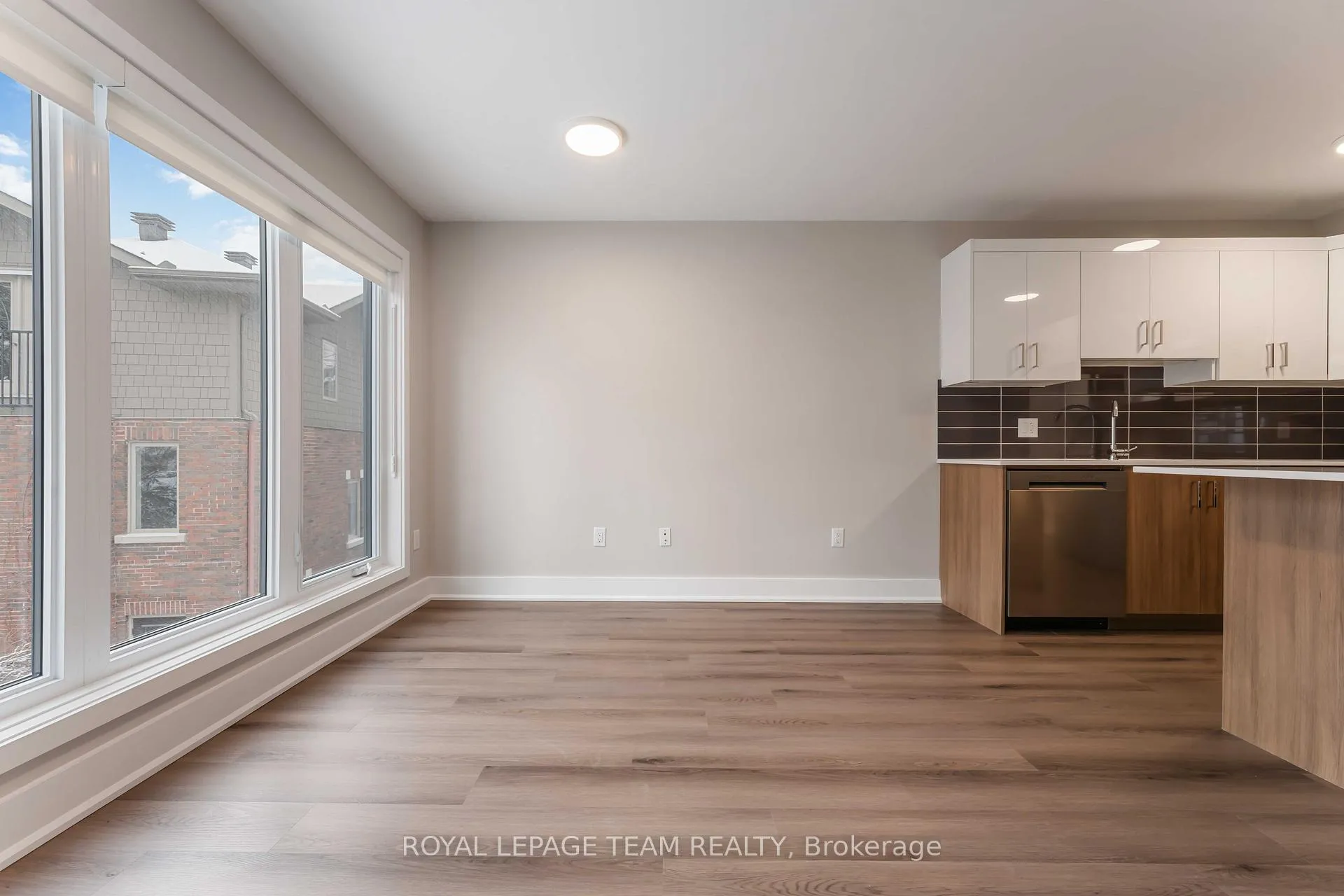 Photo 7 of Unit 6, 342 Fifth Avenue, Ottawa, Glebe — HOMEH