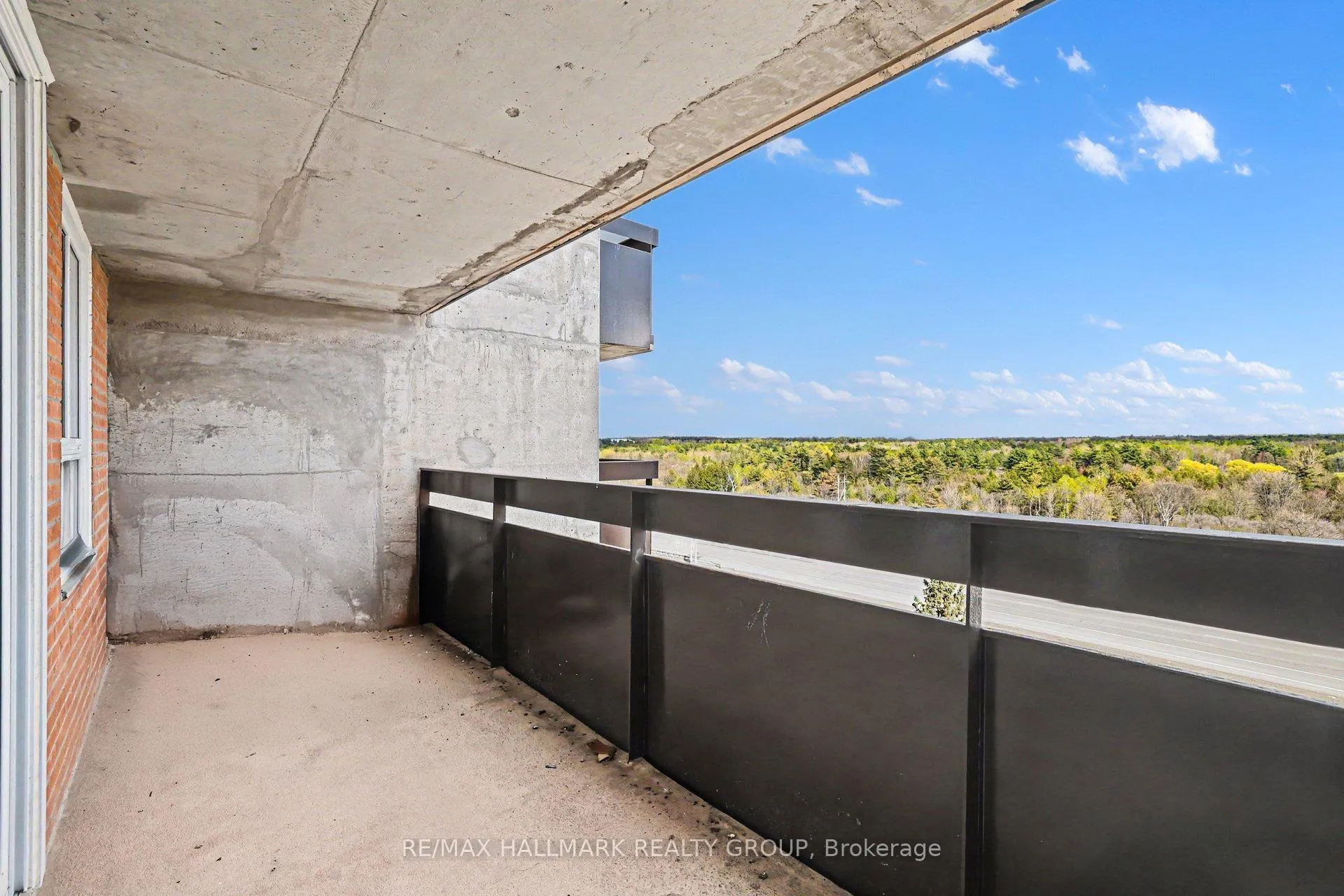 Photo 15 of Unit 1002, 2000 Jasmine Crescent, Ottawa, Beacon Hill South — HOMEH