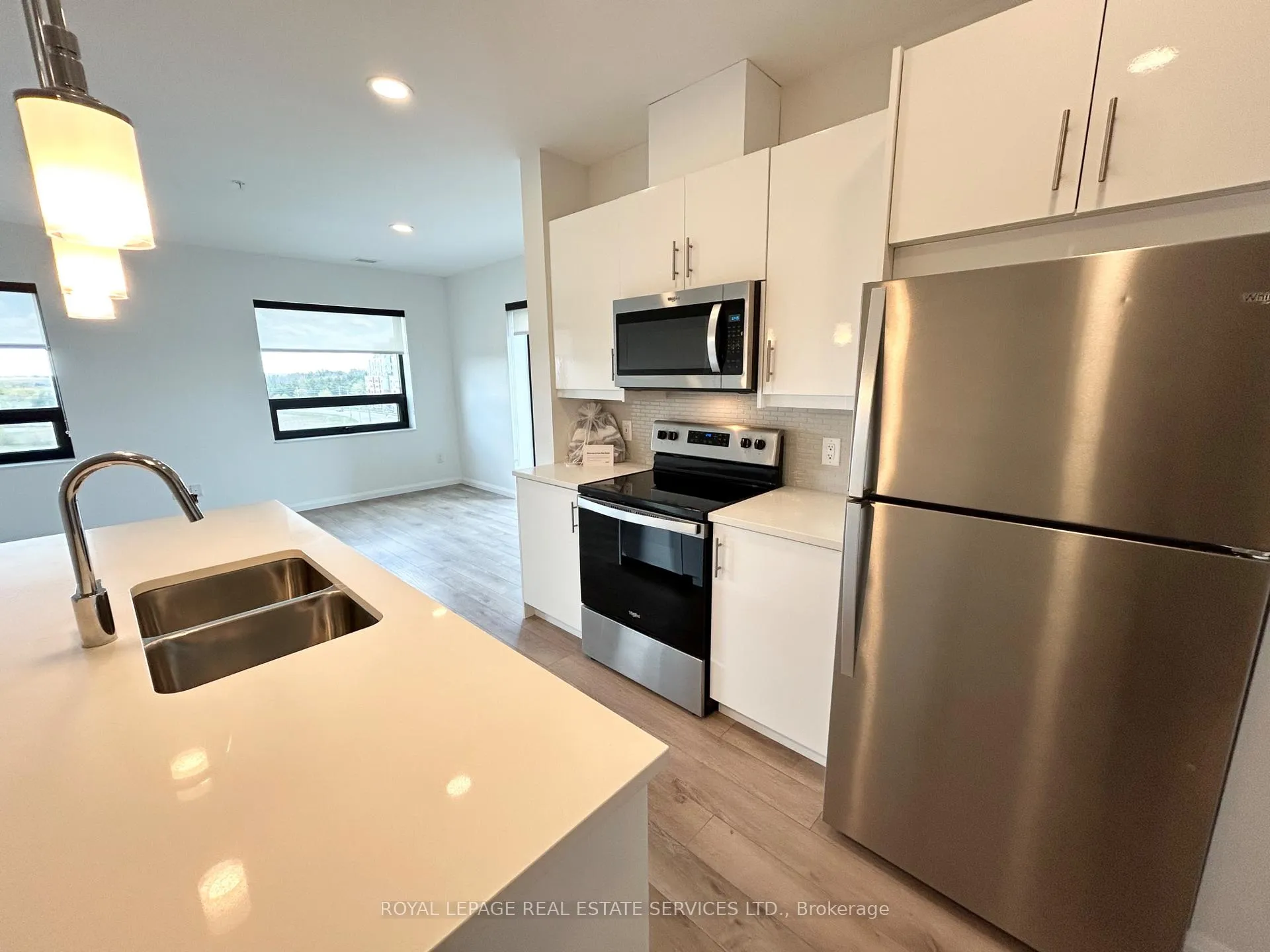 Photo 6 of Unit 601, 144 Watson Road N, Guelph, Grange Road — HOMEH