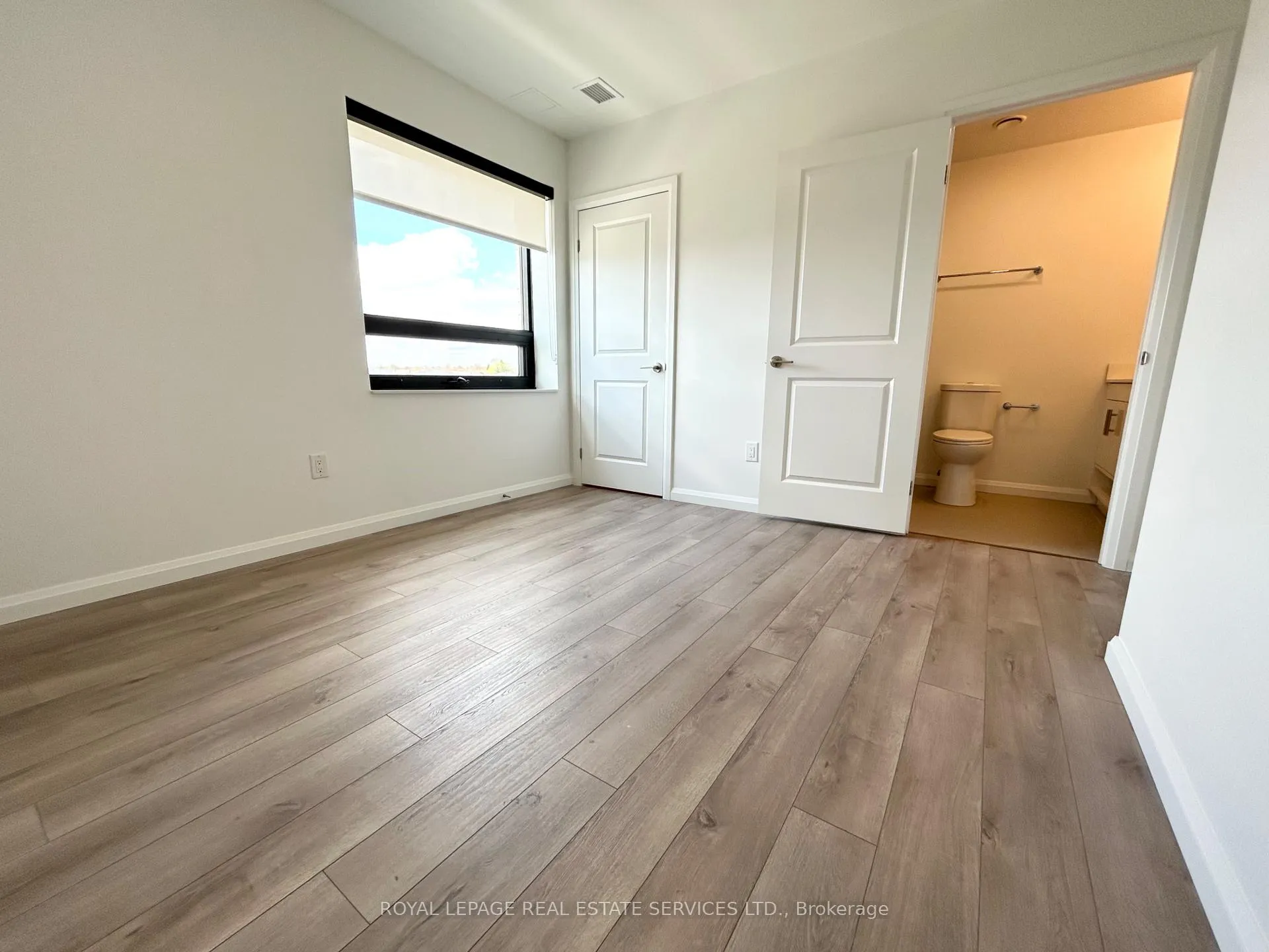 Photo 11 of Unit 601, 144 Watson Road N, Guelph, Grange Road — HOMEH