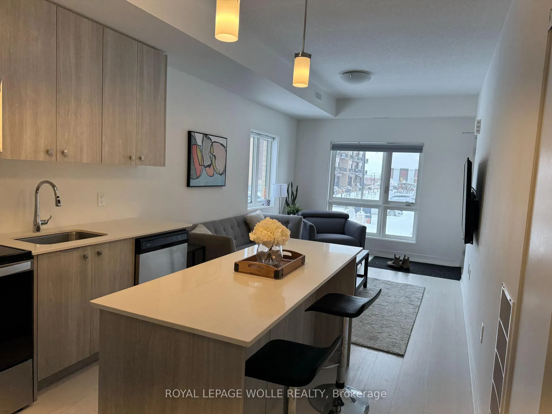 Photo 5 of Unit B10, 10 Palace Street, Kitchener — HOMEH