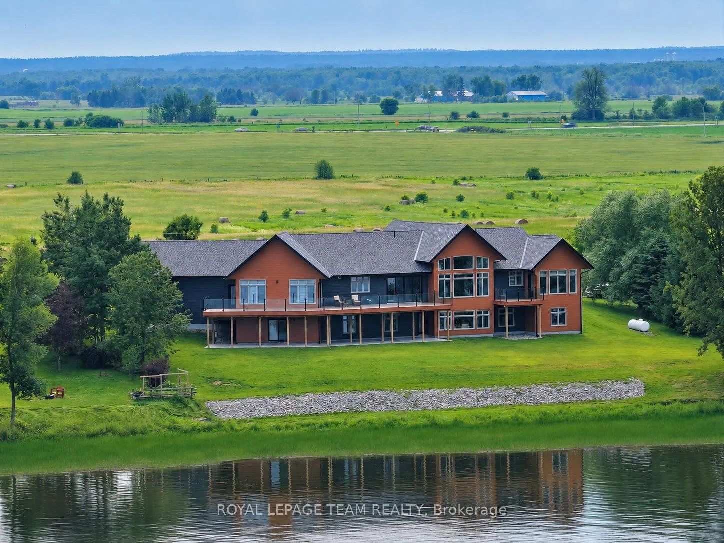 Photo of 231 Finnerty Road