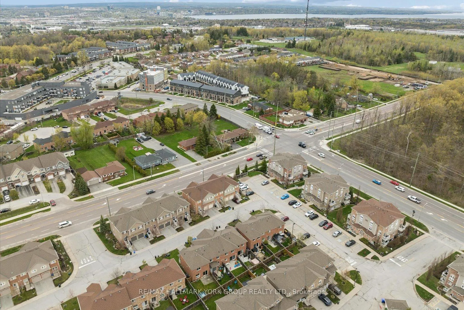 Photo 48 of Unit 70, 50 Southwoods Crescent, Barrie, Holly — HOMEH
