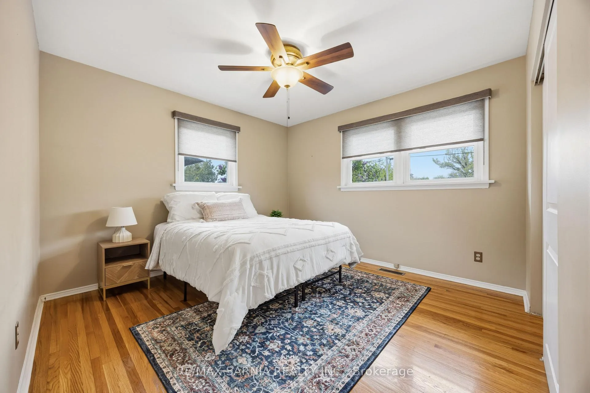 Photo 17 of 1088 Guthrie Drive E, Sarnia — HOMEH