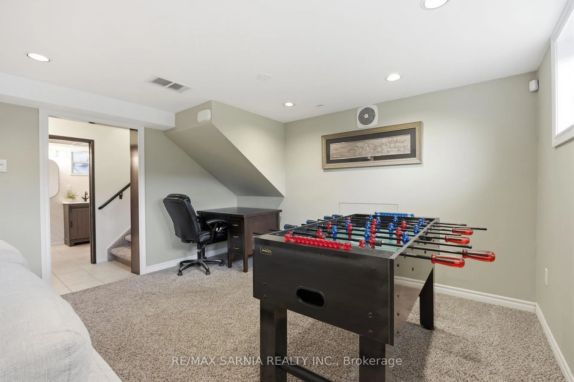 Photo 30 of 1088 Guthrie Drive E, Sarnia — HOMEH