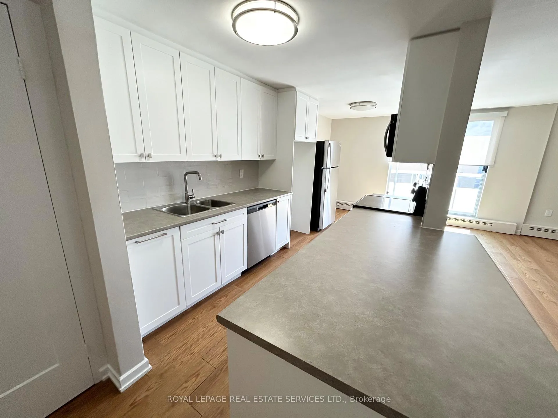Photo 4 of Unit 1107, 10 Overlea Drive, Kitchener — HOMEH