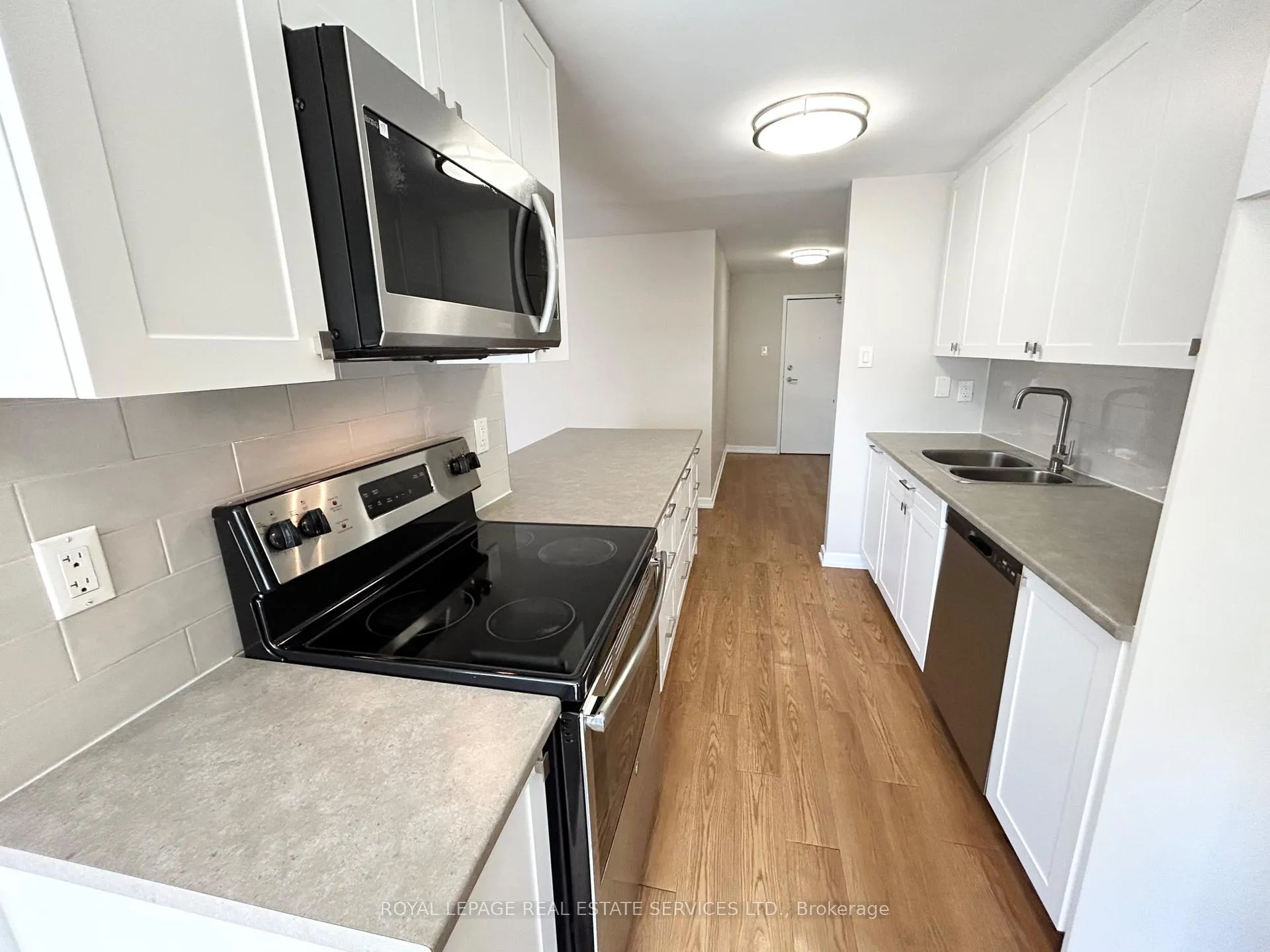 Photo 6 of Unit 1107, 10 Overlea Drive, Kitchener — HOMEH