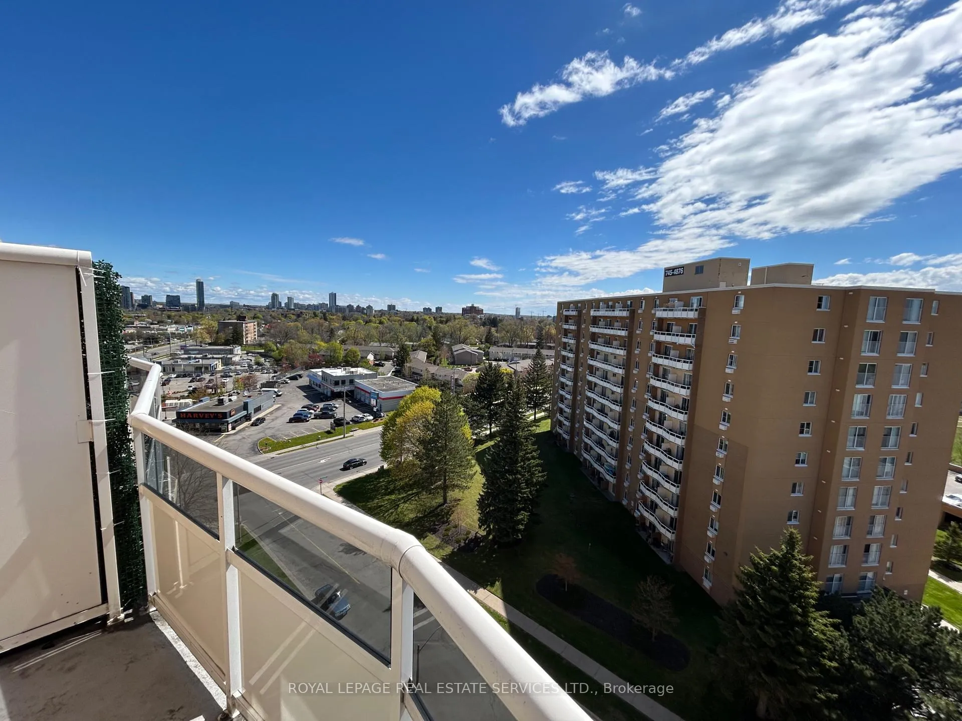 Photo 17 of Unit 1107, 10 Overlea Drive, Kitchener — HOMEH