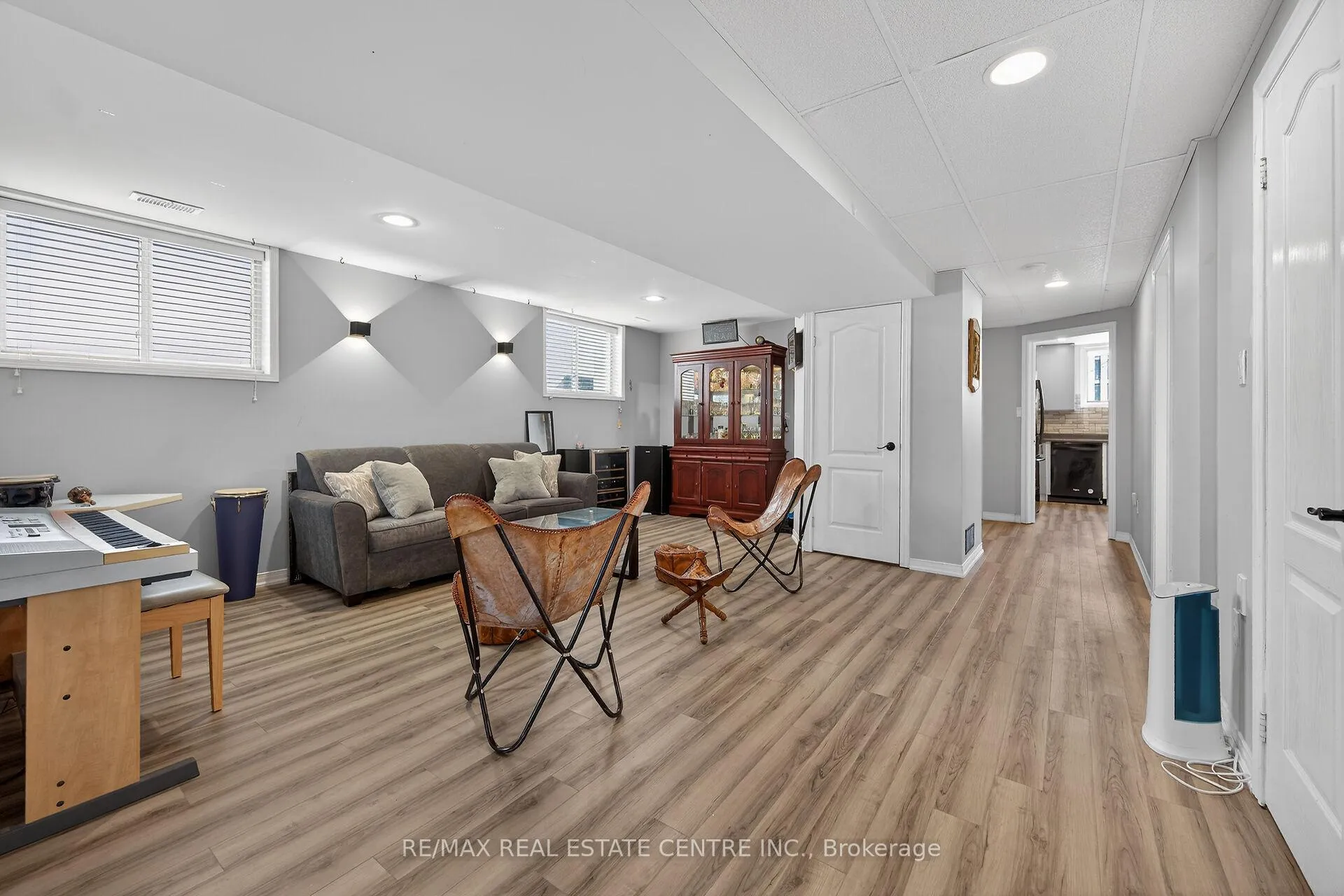 Photo 31 of 36 Longview Court, Hamilton, Mount Hope — HOMEH