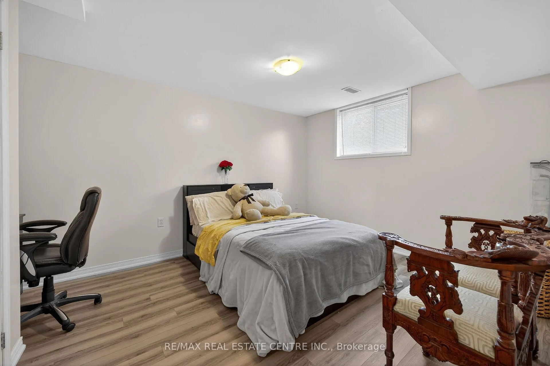 Photo 39 of 36 Longview Court, Hamilton, Mount Hope — HOMEH