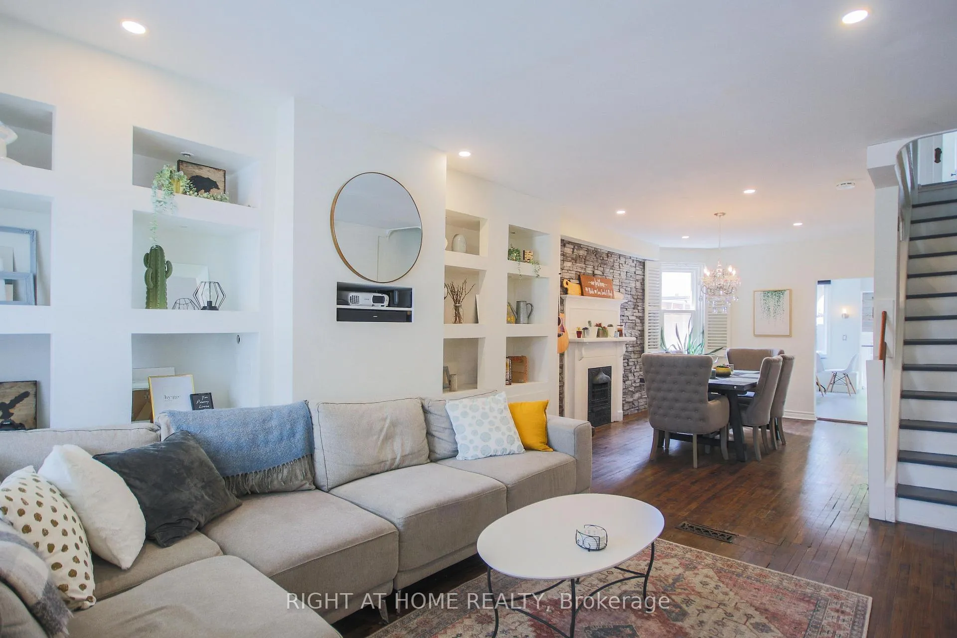 Photo 4 of 44 Rhodes Avenue, Toronto, Greenwood-Coxwell — HOMEH