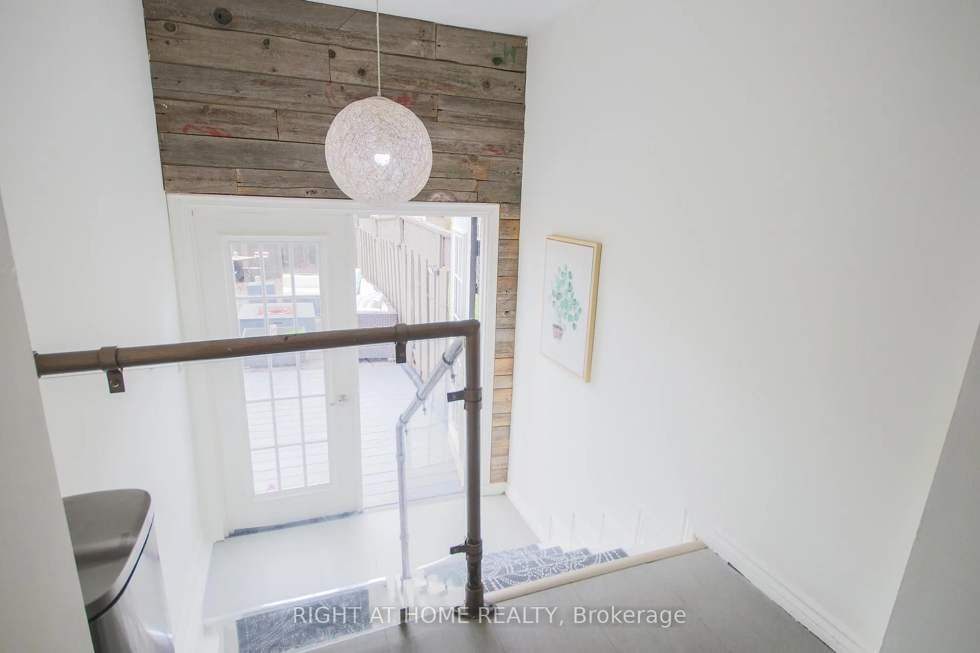 Photo 12 of 44 Rhodes Avenue, Toronto, Greenwood-Coxwell — HOMEH