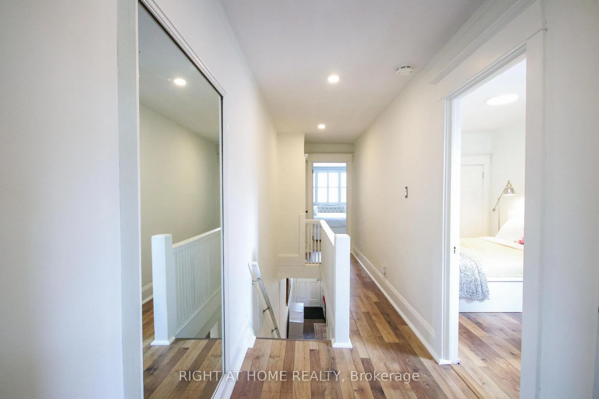 Photo 15 of 44 Rhodes Avenue, Toronto, Greenwood-Coxwell — HOMEH