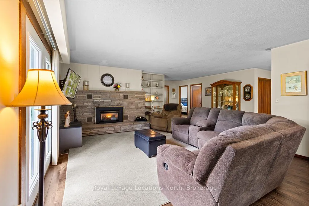 Photo 16 of 317044 Highway 6 & 10, Chatsworth — HOMEH