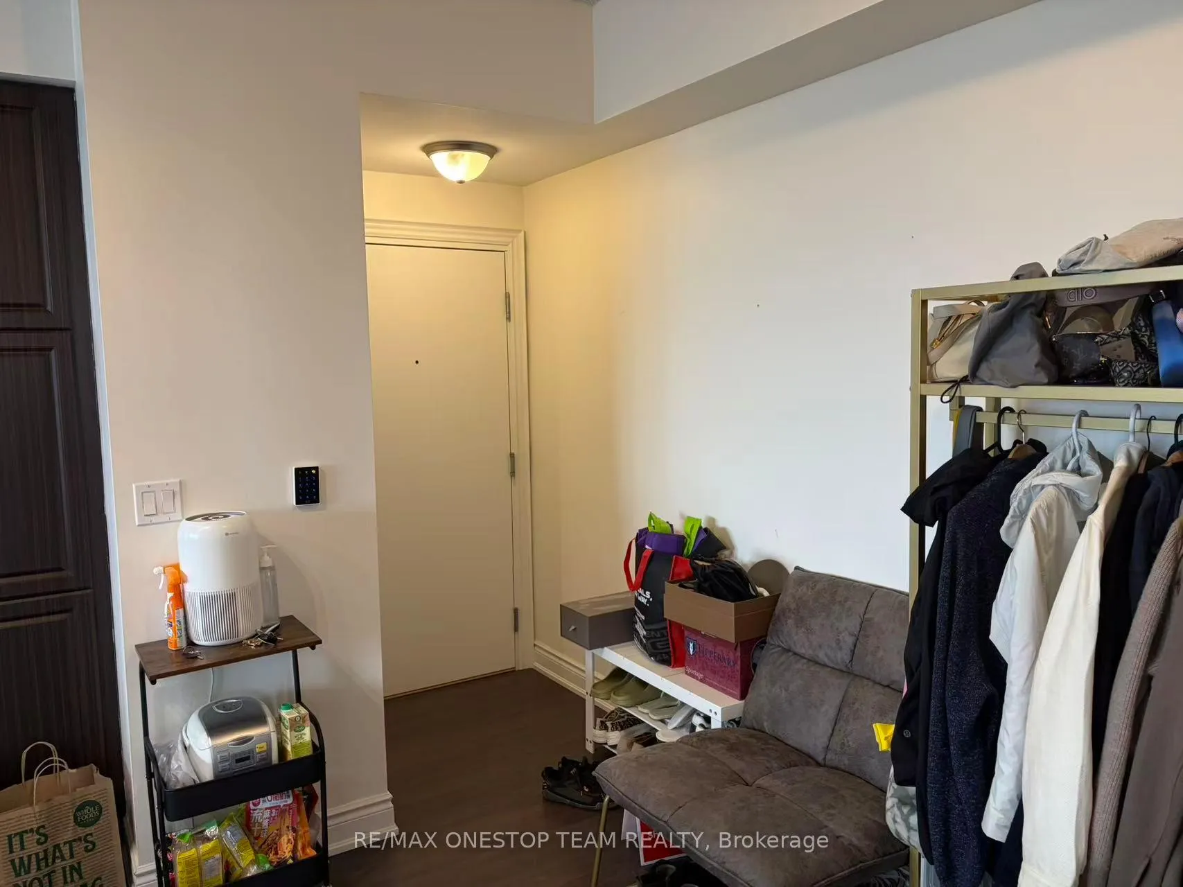 Front of Unit 1605, 89 South Town Centre Boulevard