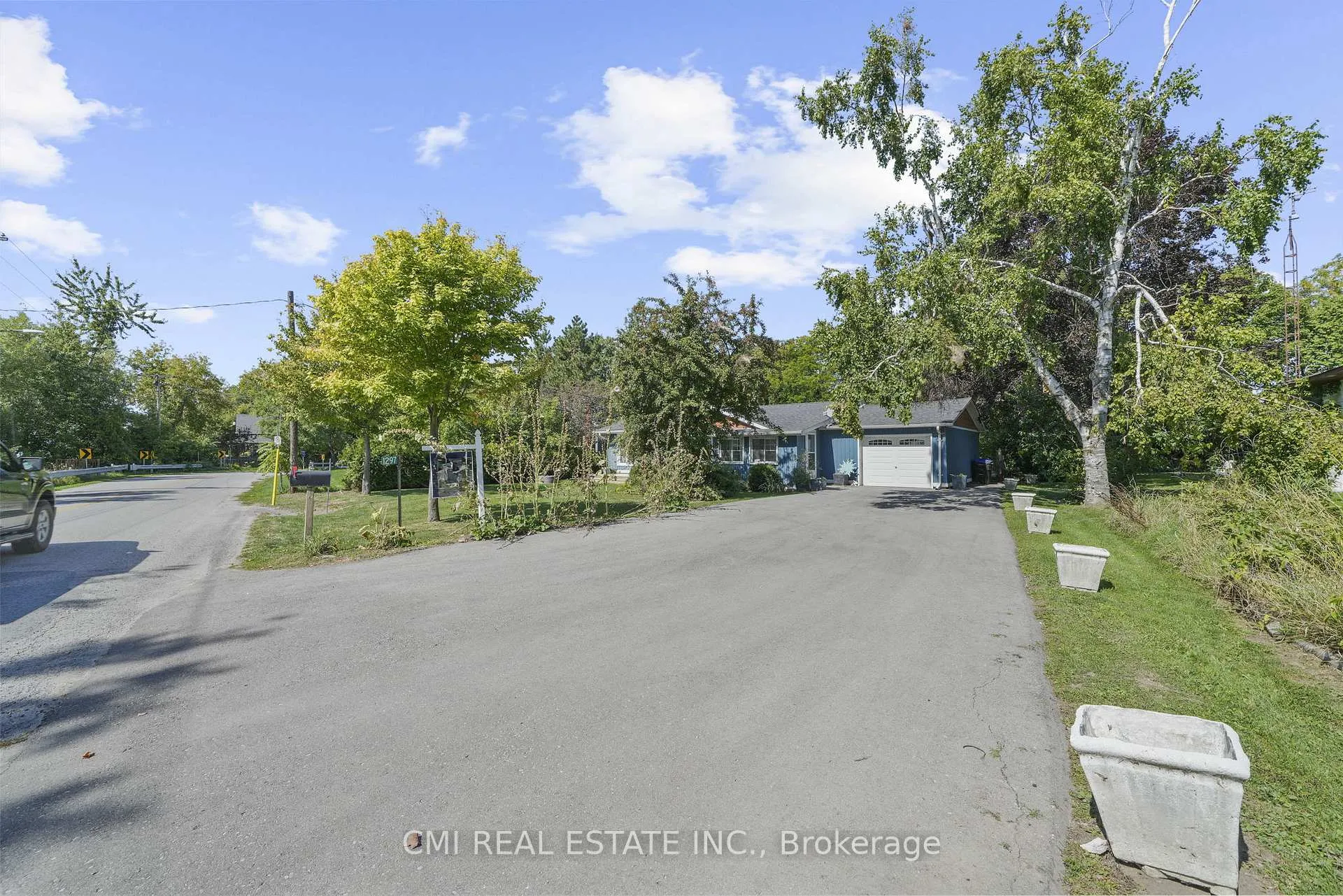 Photo 5 of 1297 Ramara Rd 47, Ramara, Rural Ramara — HOMEH