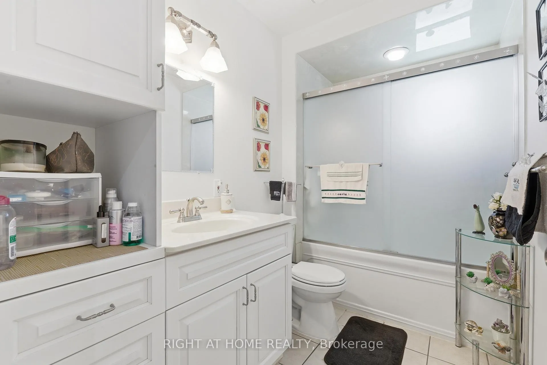 Photo 28 of 33 Parkside Drive, Brampton, Brampton South — HOMEH