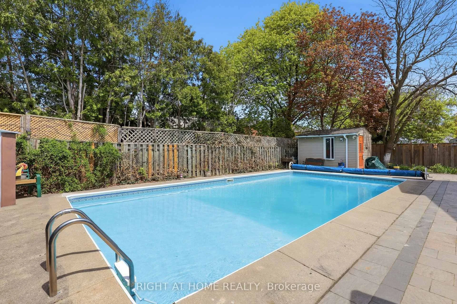 Photo 38 of 33 Parkside Drive, Brampton, Brampton South — HOMEH