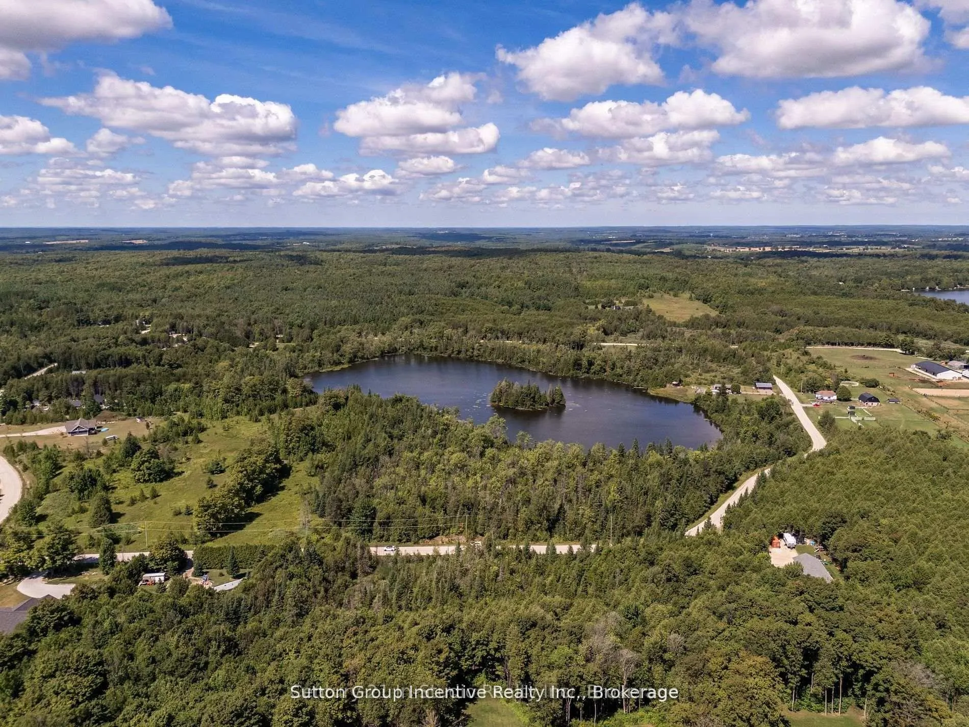Photo 5 of 49 Lake Drive, West Grey — HOMEH
